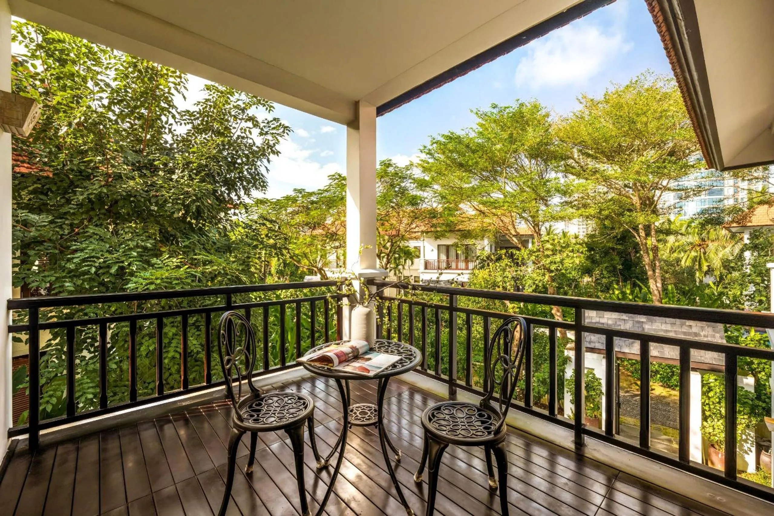 Patio in Resort Villas Da Nang By Abogo