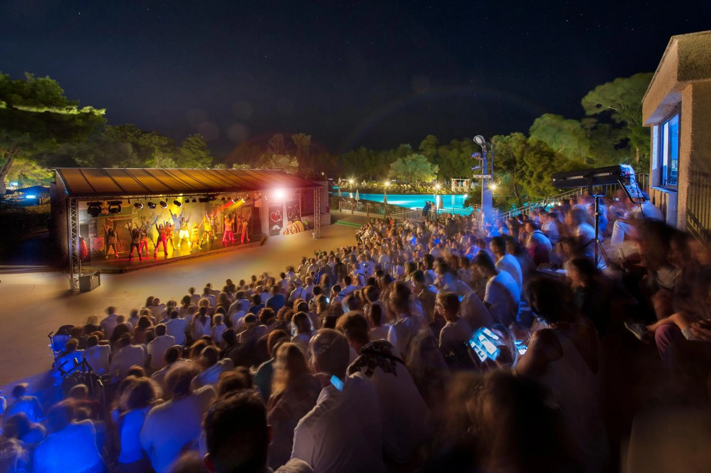 Evening entertainment in VOI Floriana Resort