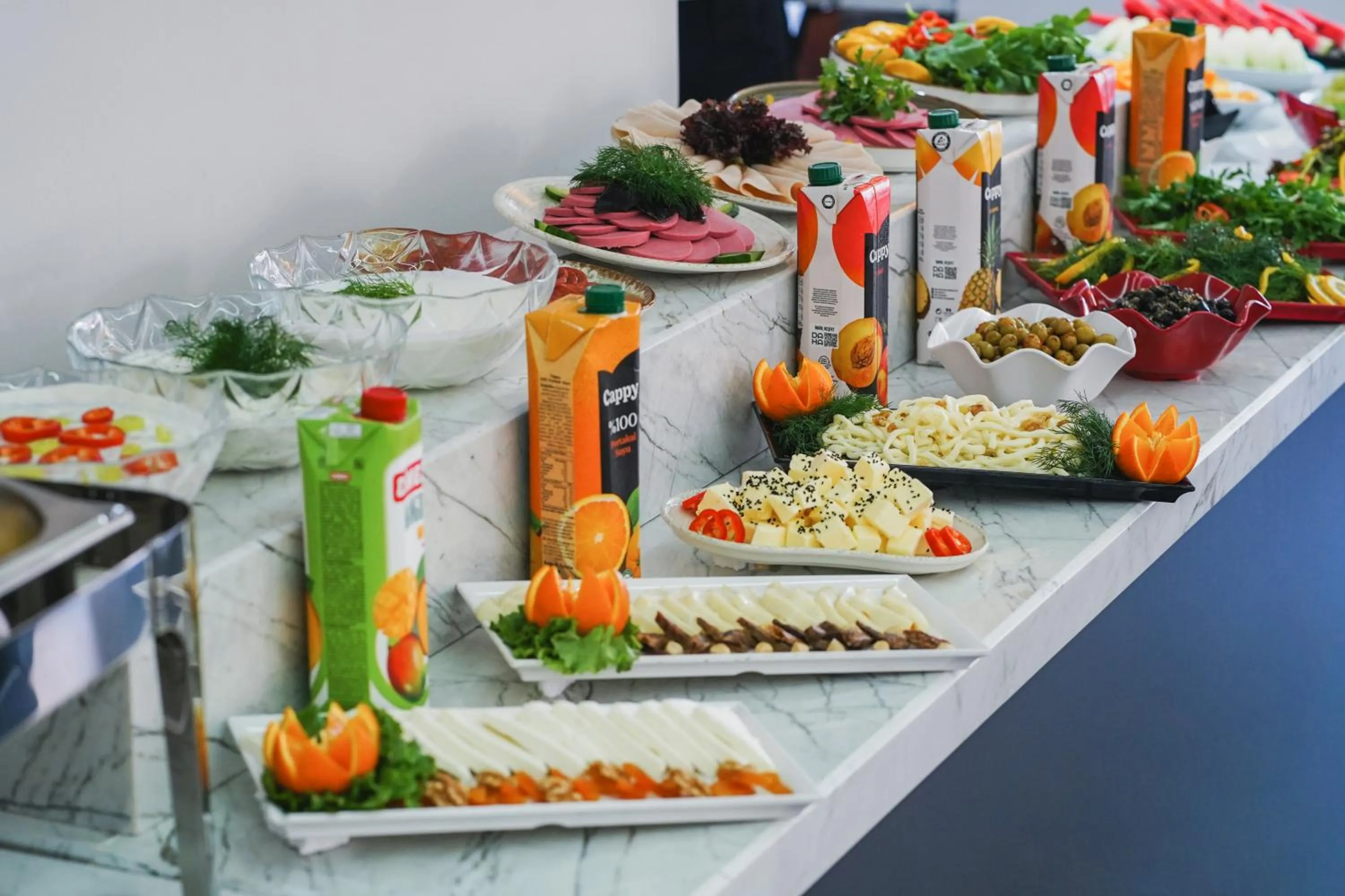 Buffet breakfast in Grand Özer Hotel