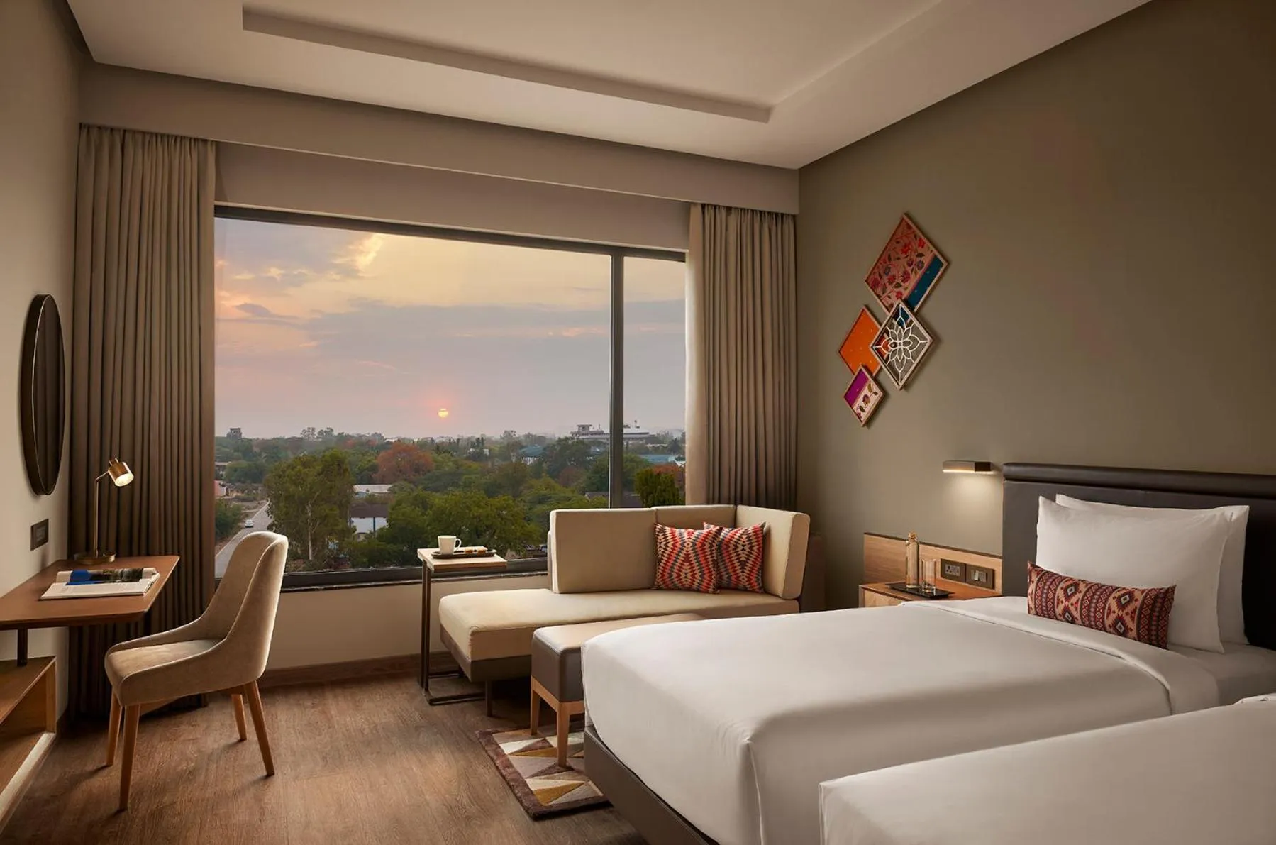 Bed in Hyatt Place Aurangabad Airport