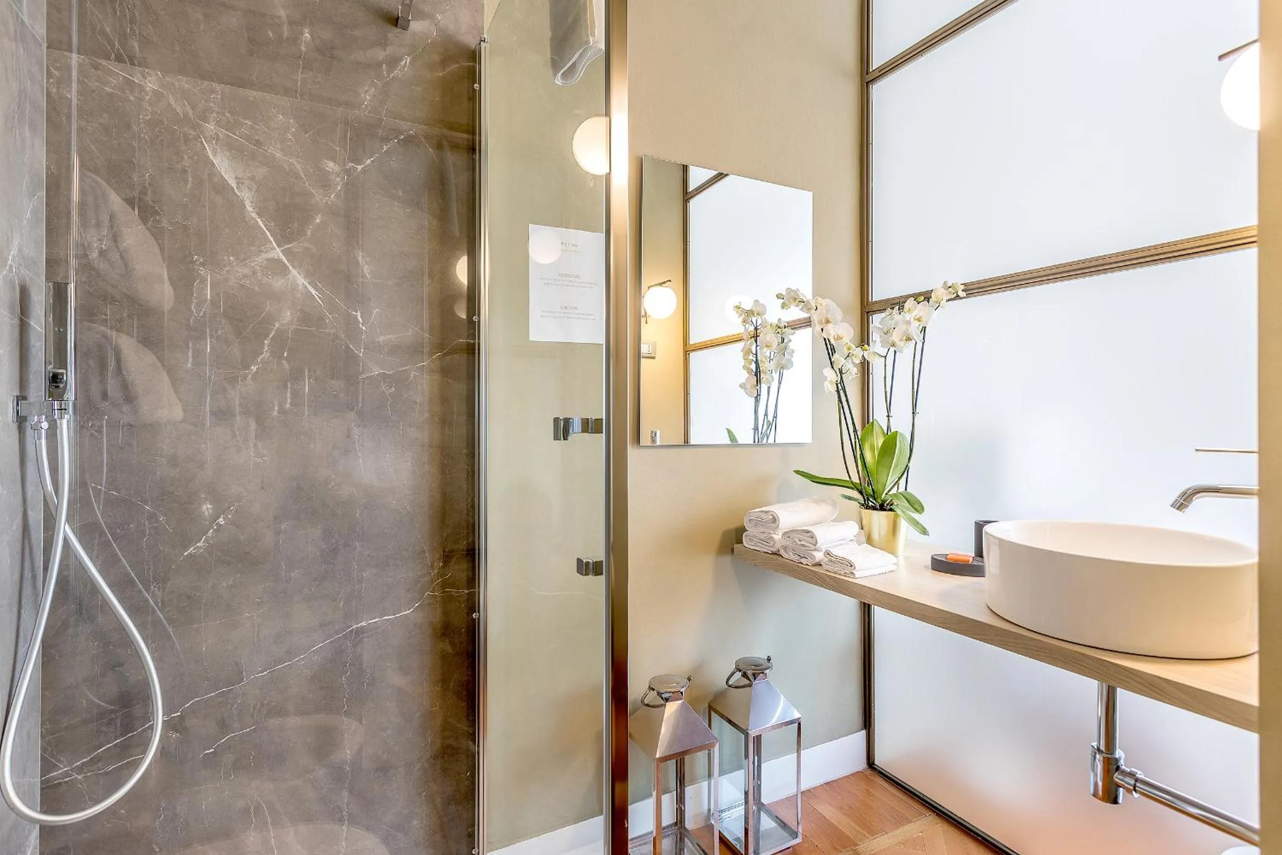 Bathroom in Pattini Guest House