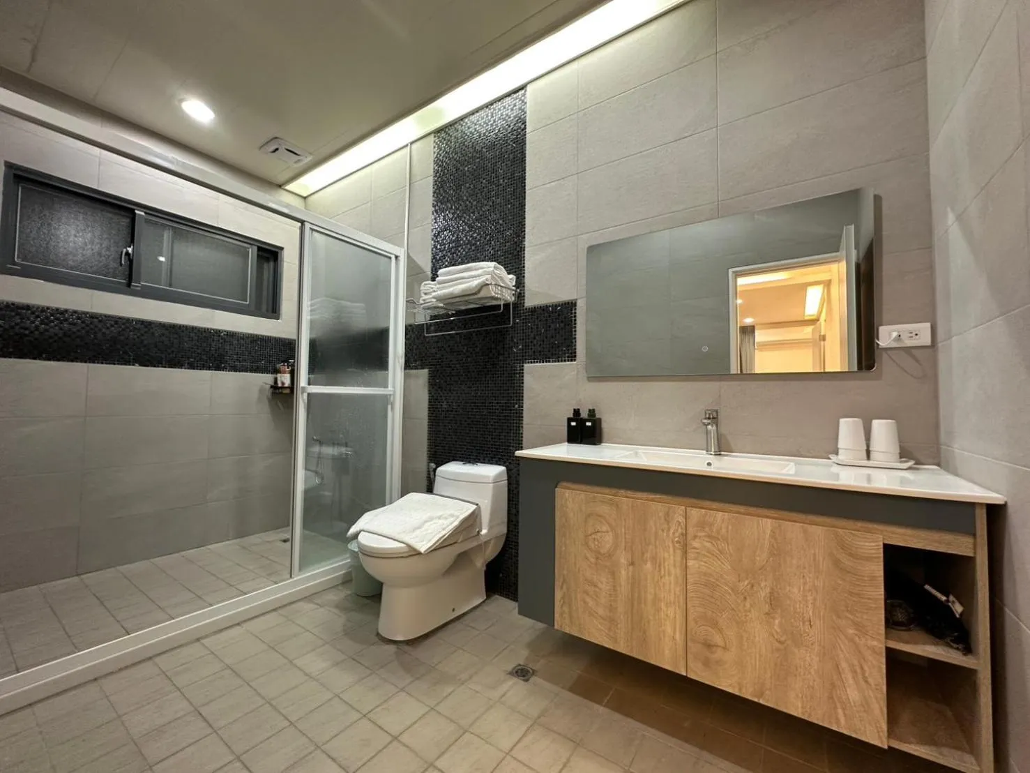 Shower in Lan Yang Resort Four Seasons