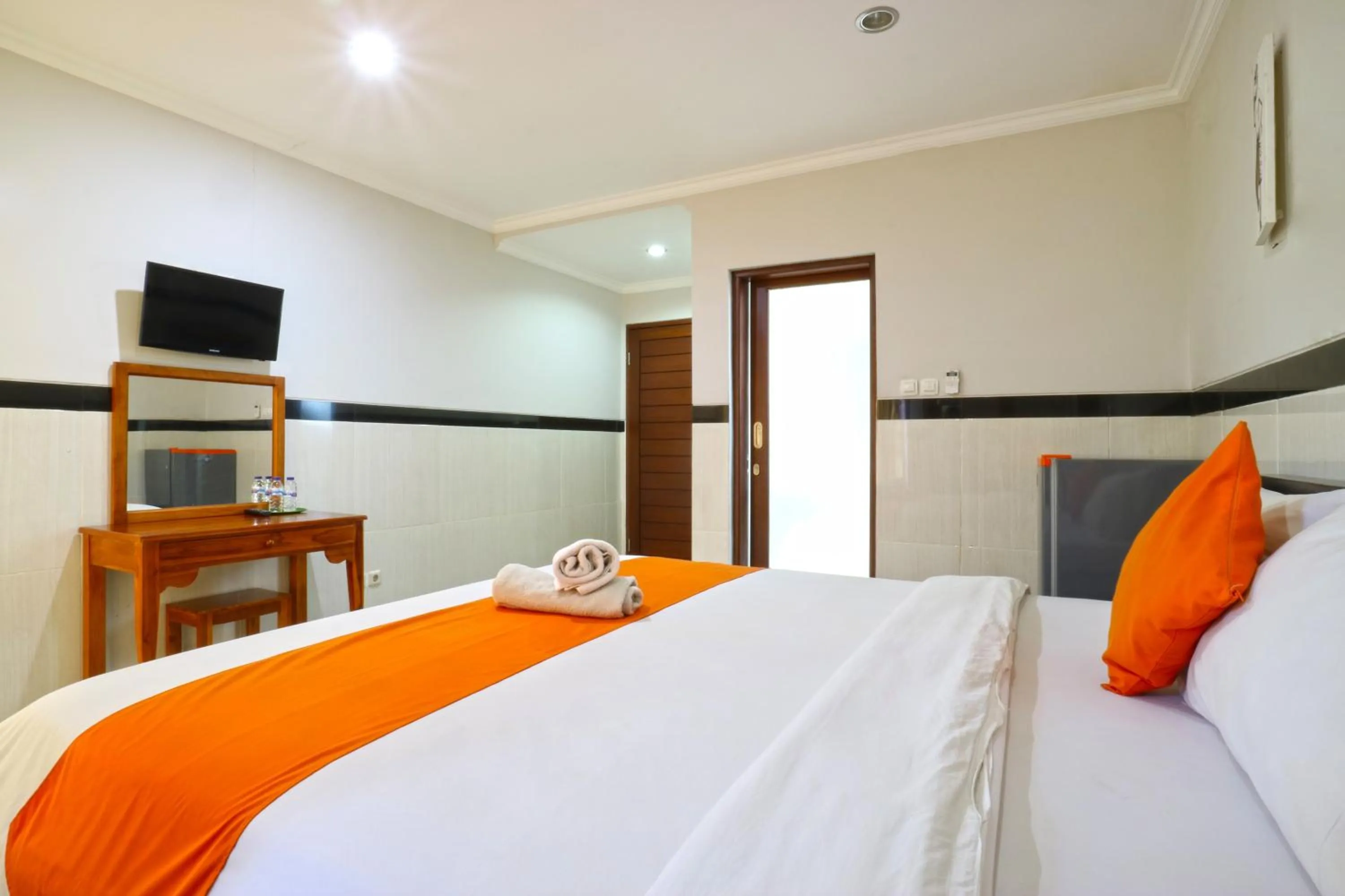 Bedroom, Bed in Rena Segara House Kuta