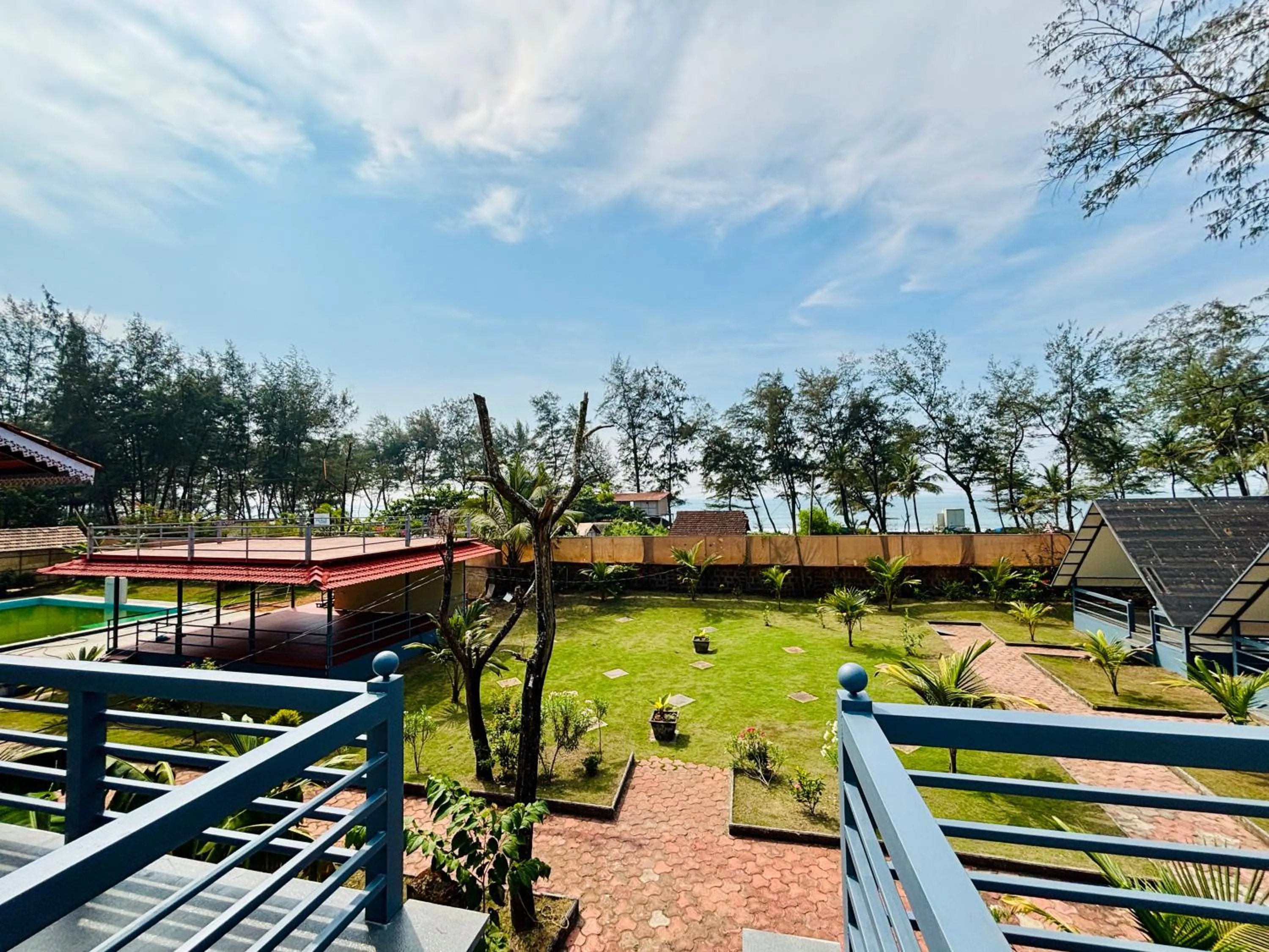 Garden view in Peace Garden Beach Resort