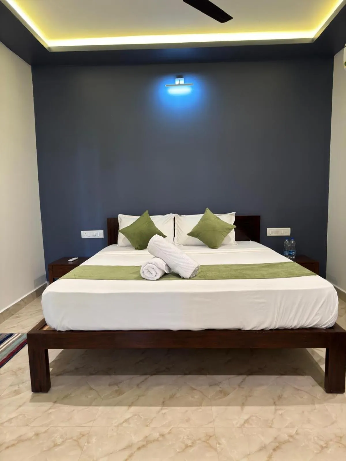 Bedroom, Bed in Peace Garden Beach Resort