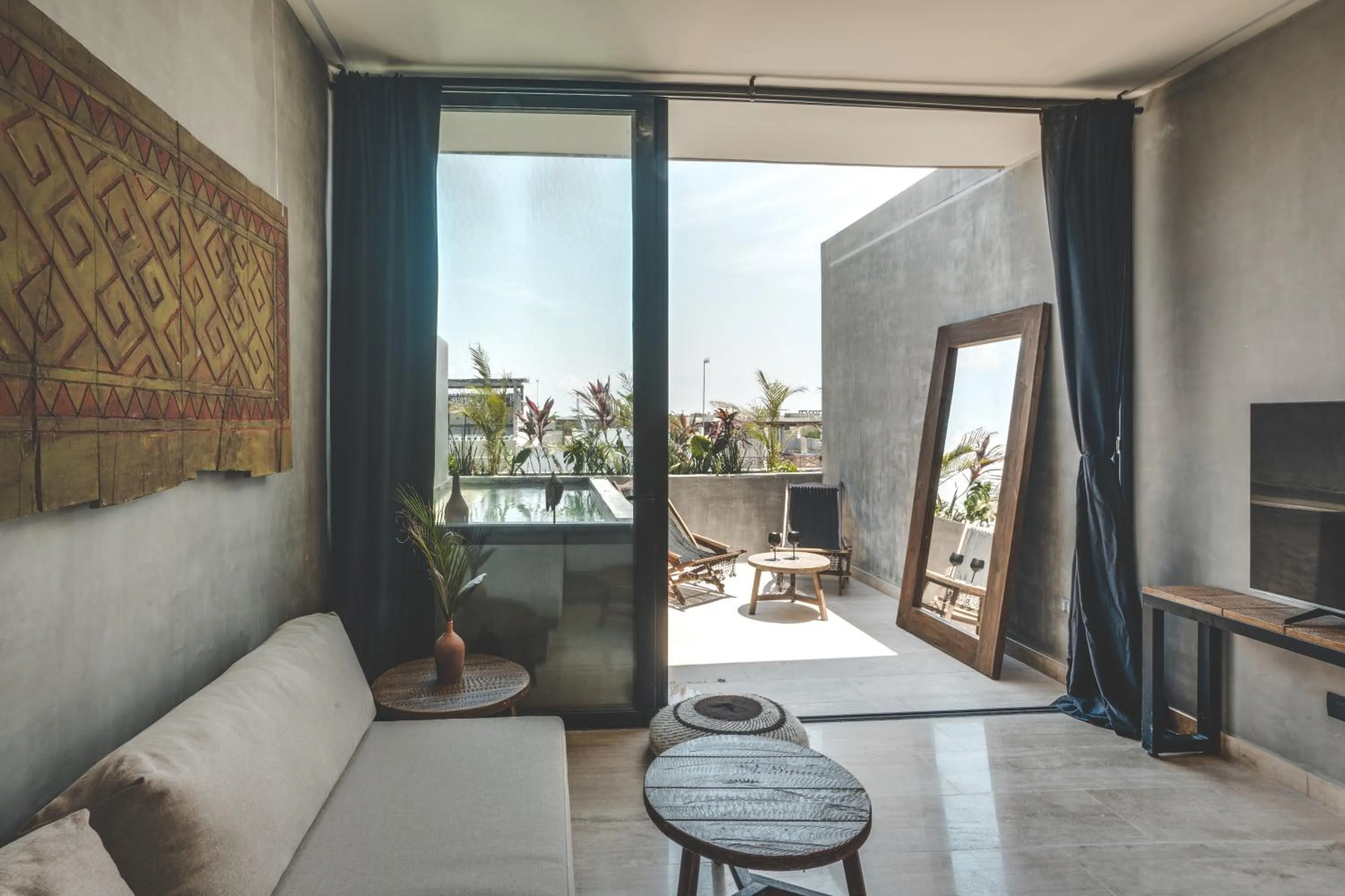 Patio in Urbano by Sundara