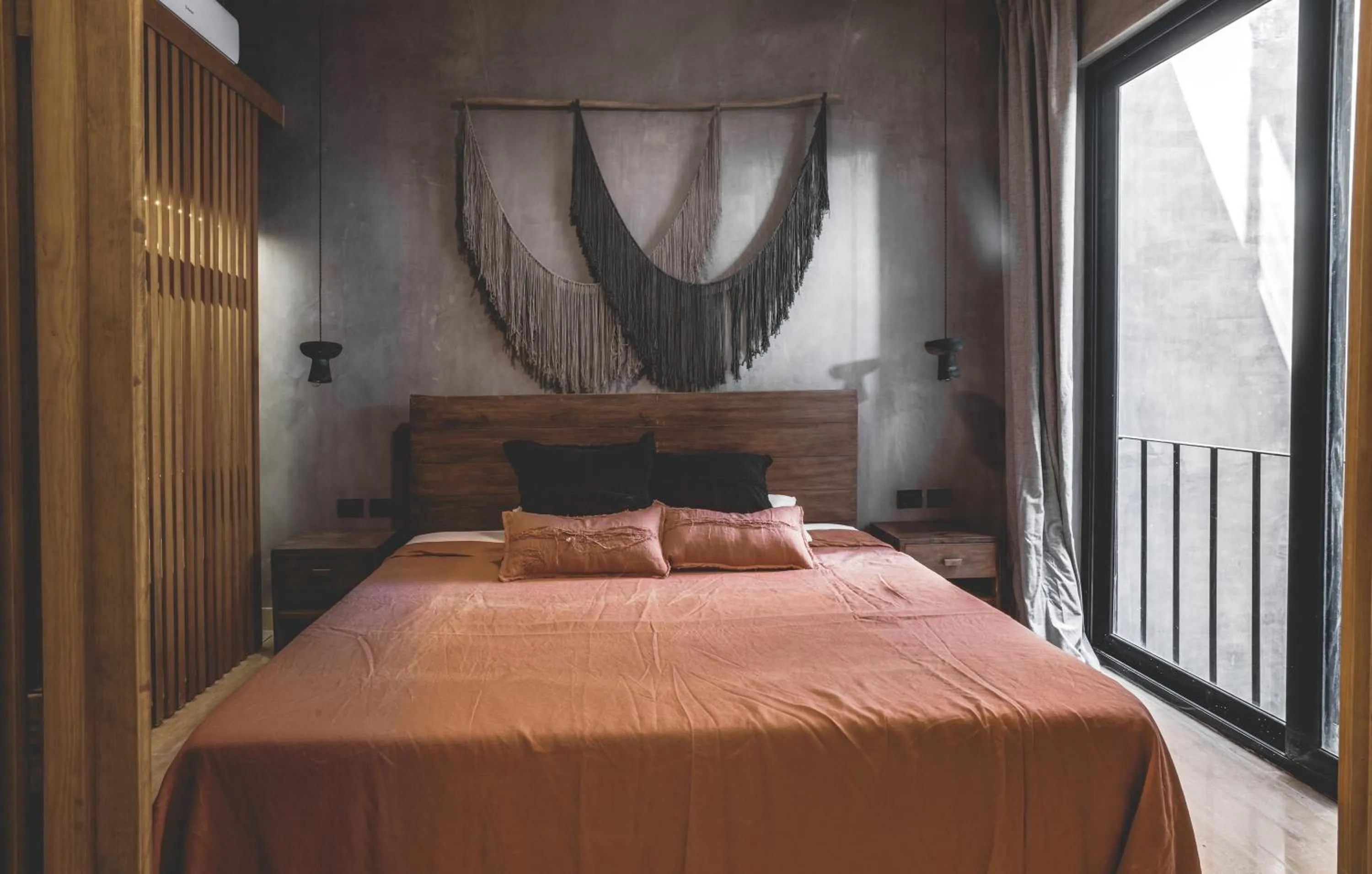 Bed in Urbano by Sundara