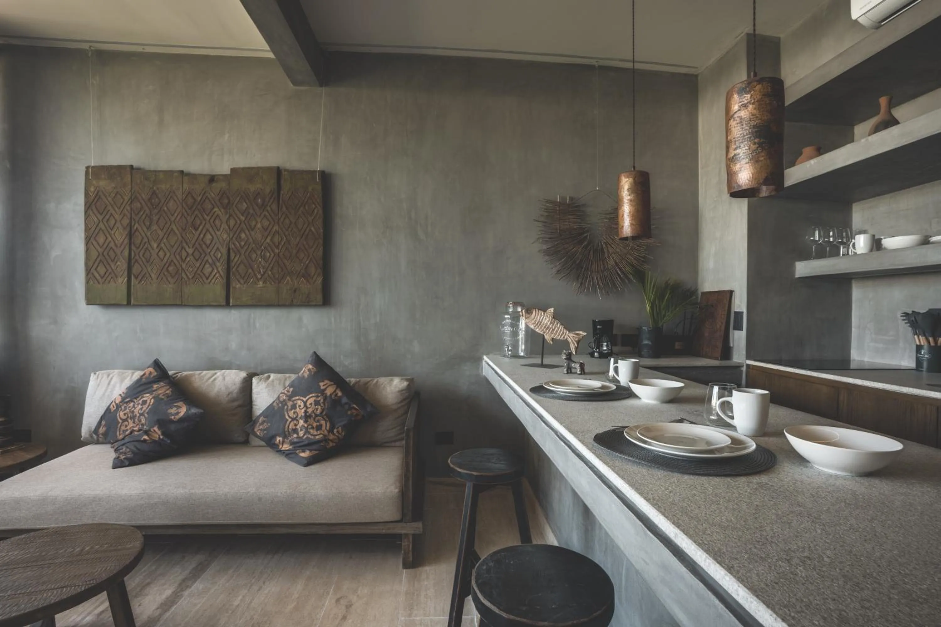 Kitchen or kitchenette in Urbano by Sundara