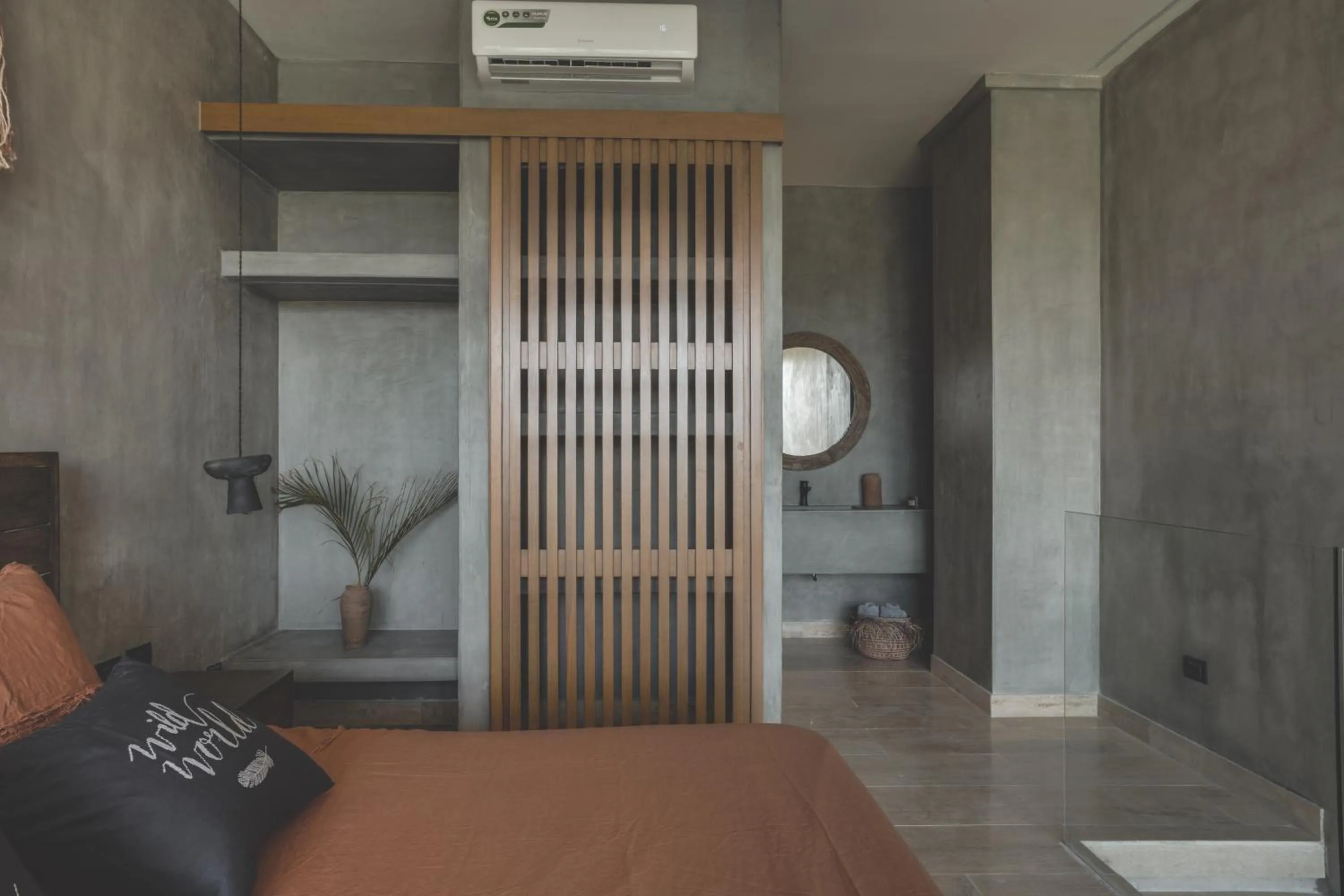 Bedroom, Bed in Urbano by Sundara