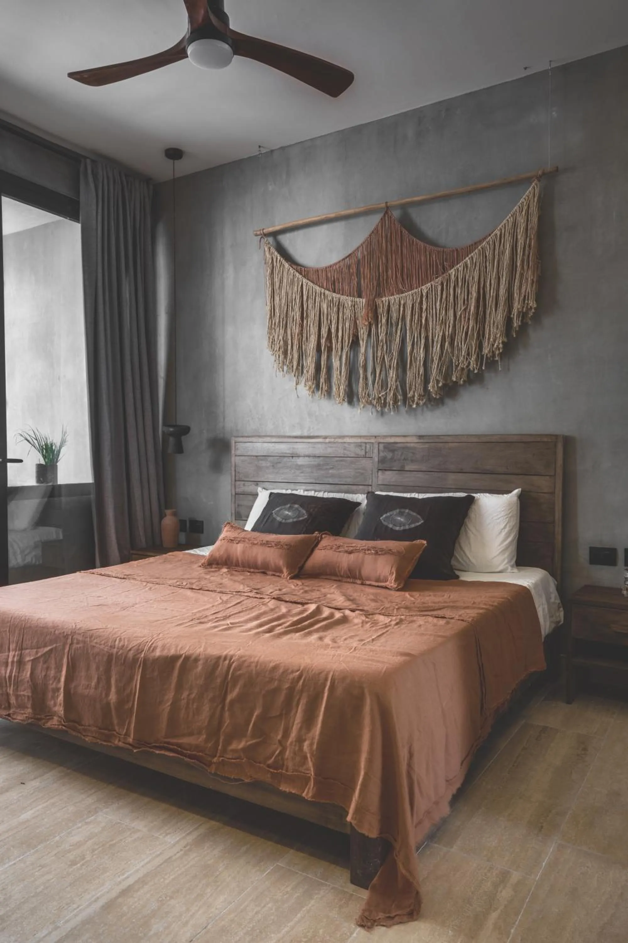 Bed in Urbano by Sundara