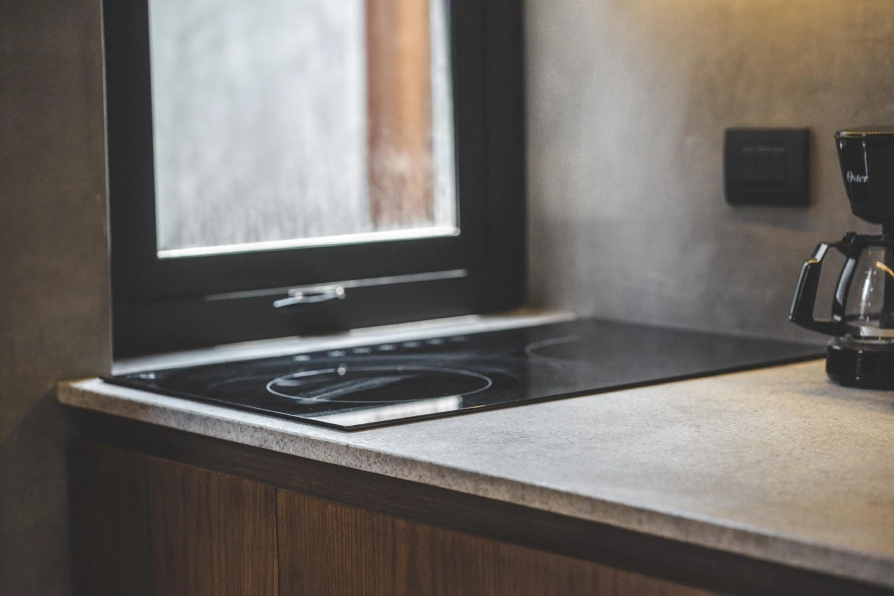 Kitchen or kitchenette in Urbano by Sundara