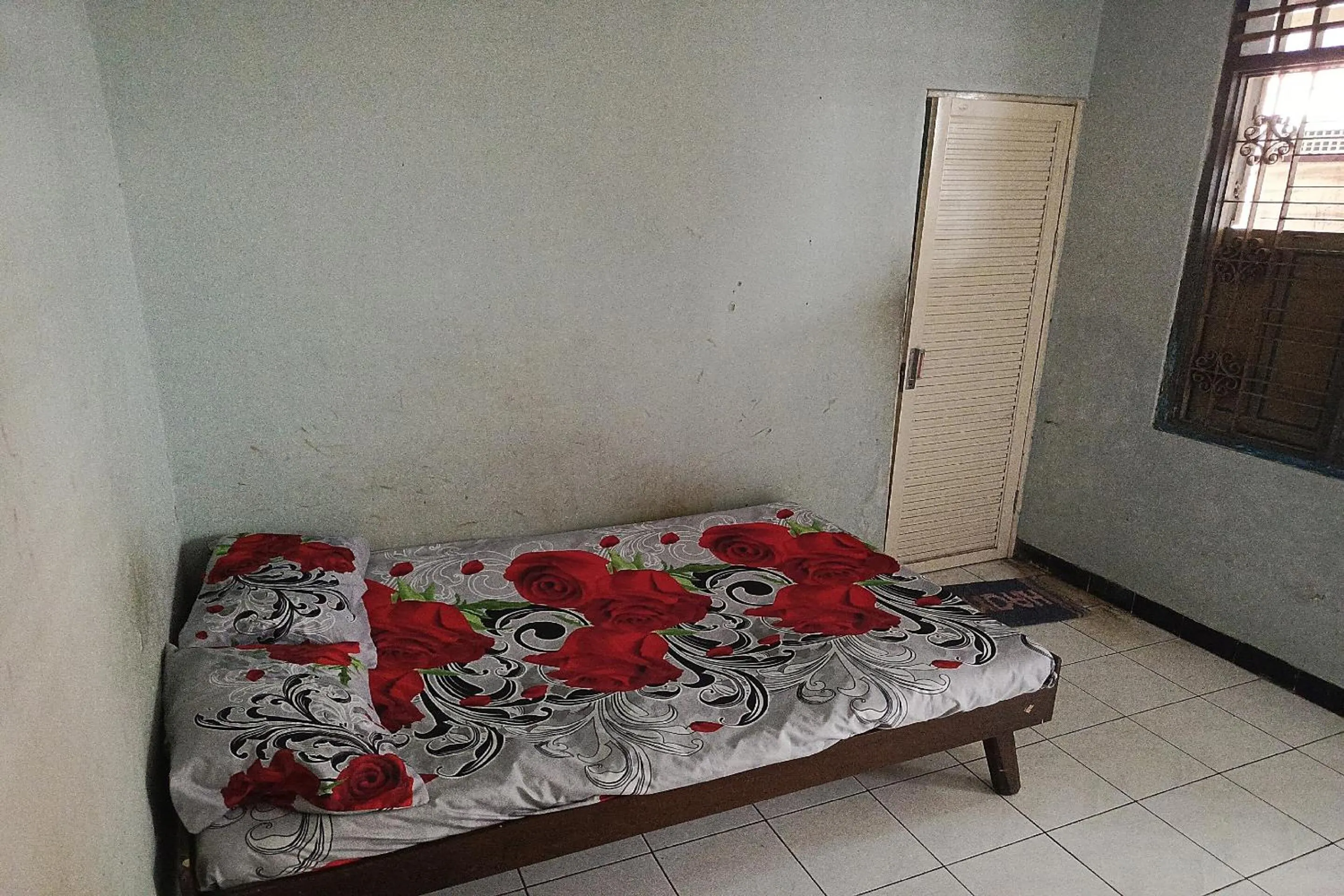 Bedroom, Bed in Hotel O Dian Asih Rooms