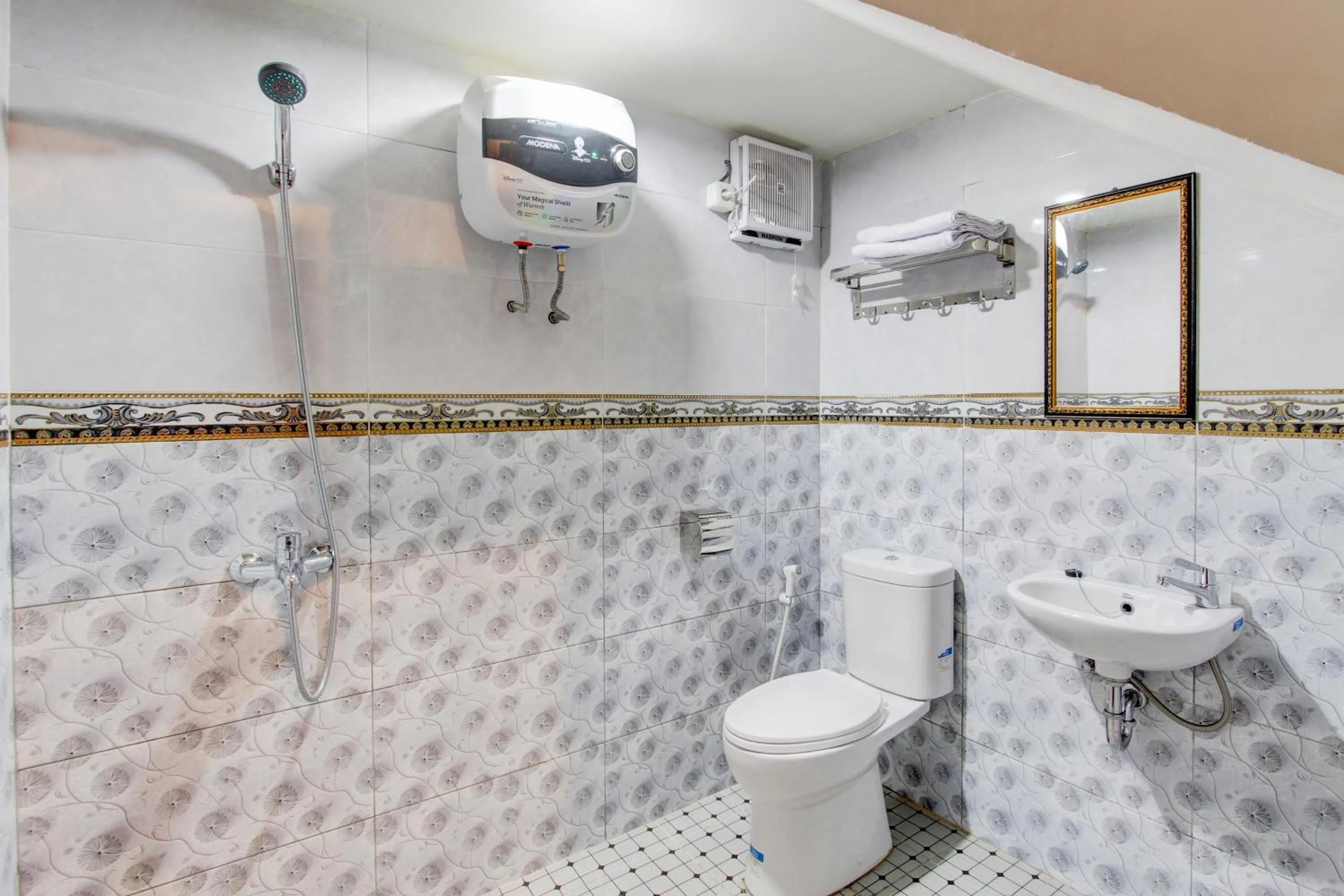 Bathroom in Collection O 94154 Puri Gusti Ayu