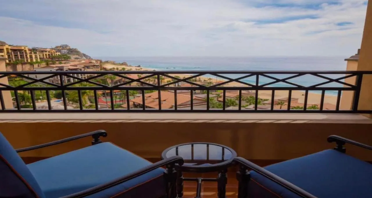 Pueblo bonito sunset beach