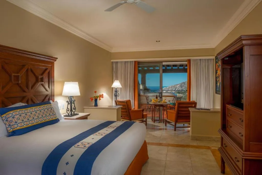 Bed in Pueblo bonito sunset beach