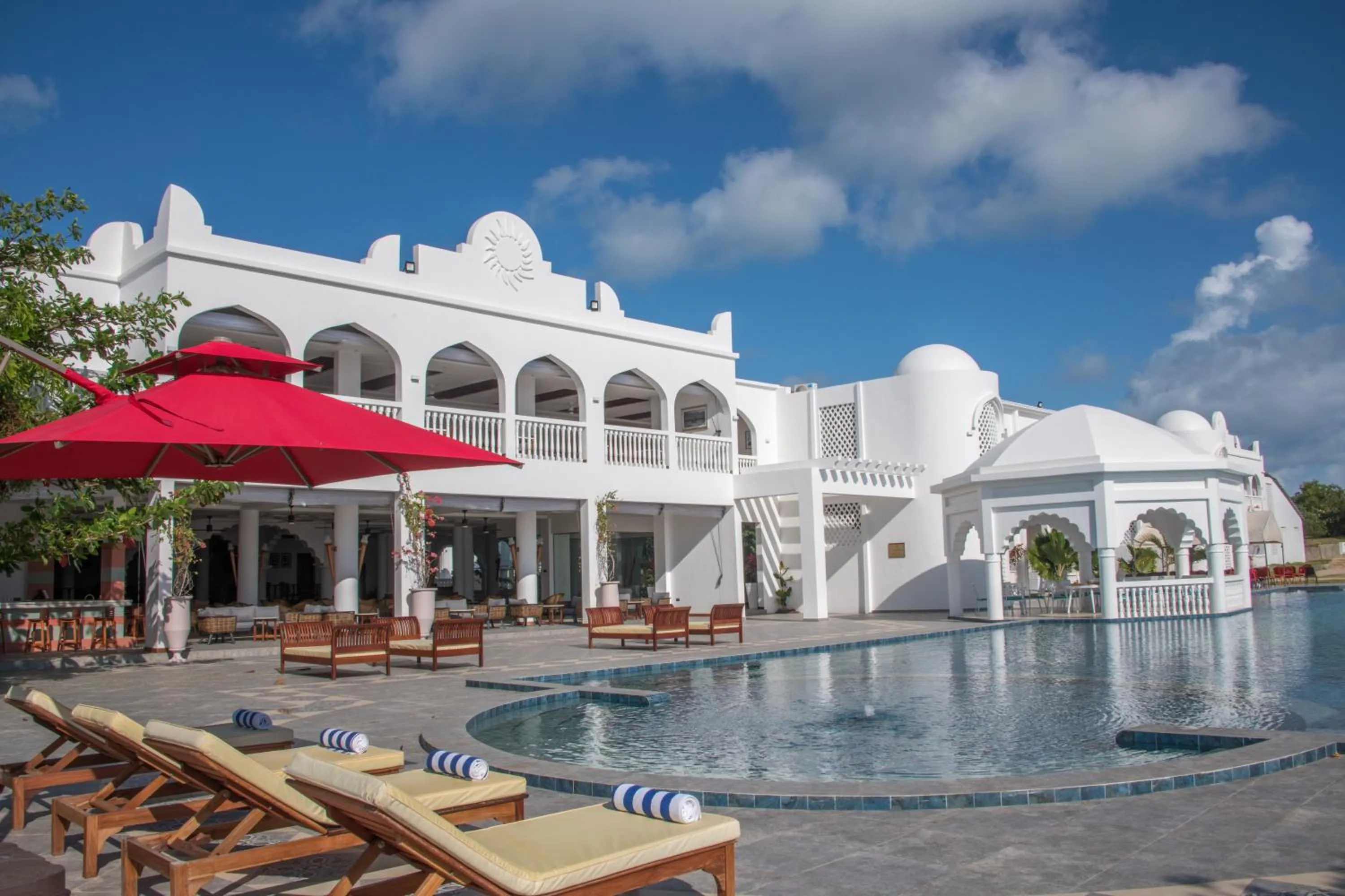 Pool view in Shukran Palace