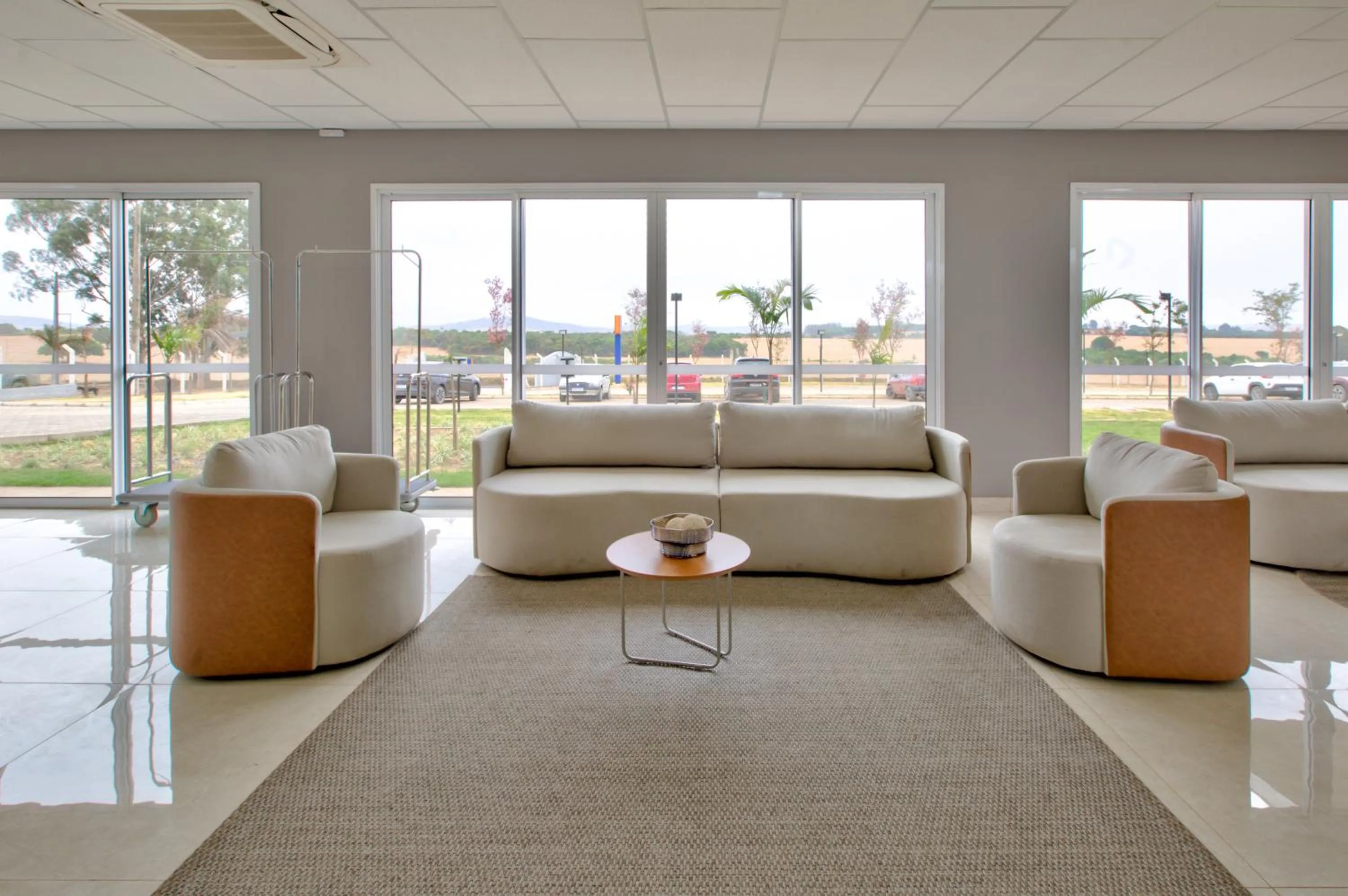 Lobby or reception in Comfort Hotel Serra da Canastra