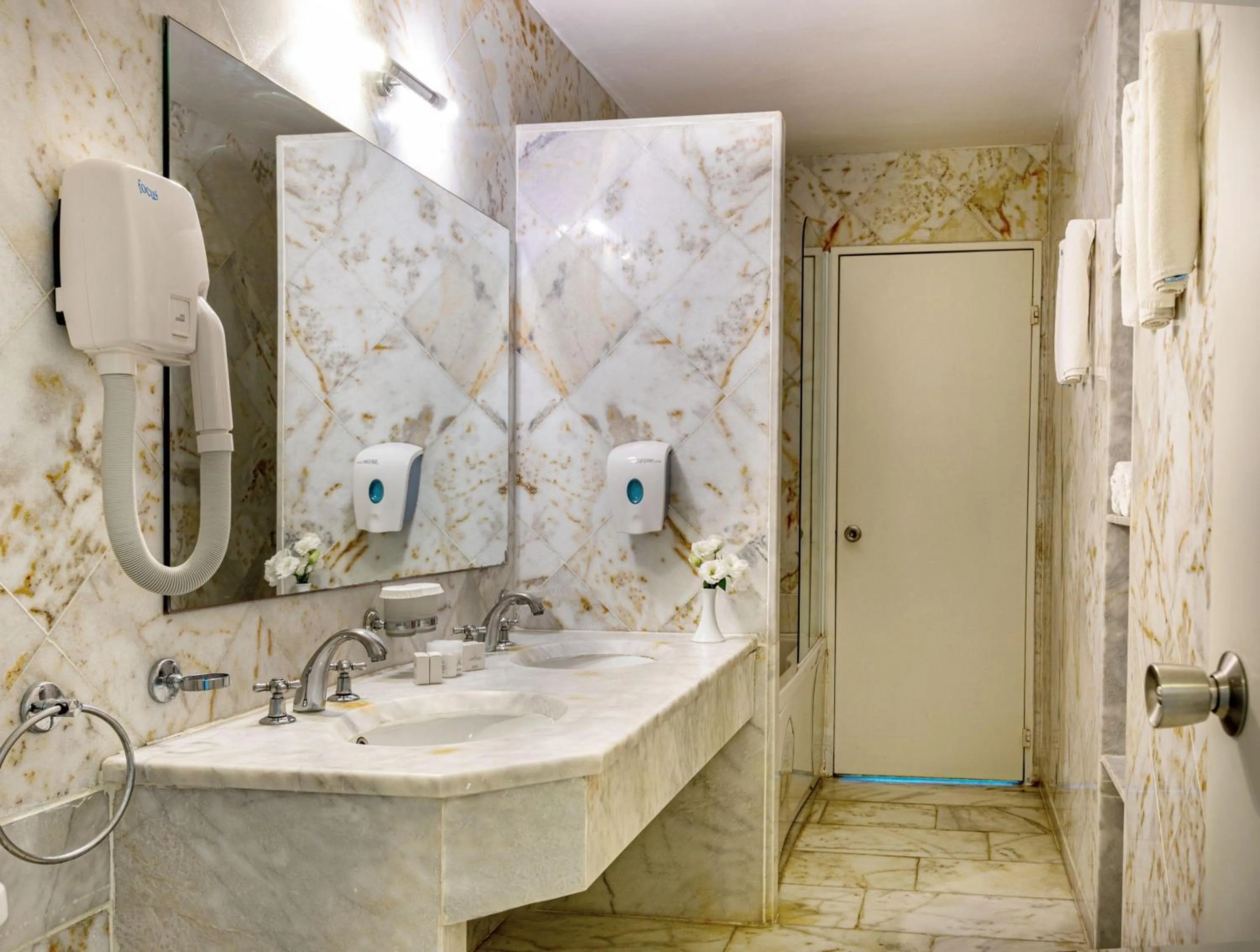 Bathroom in Loryma Resort Hotel