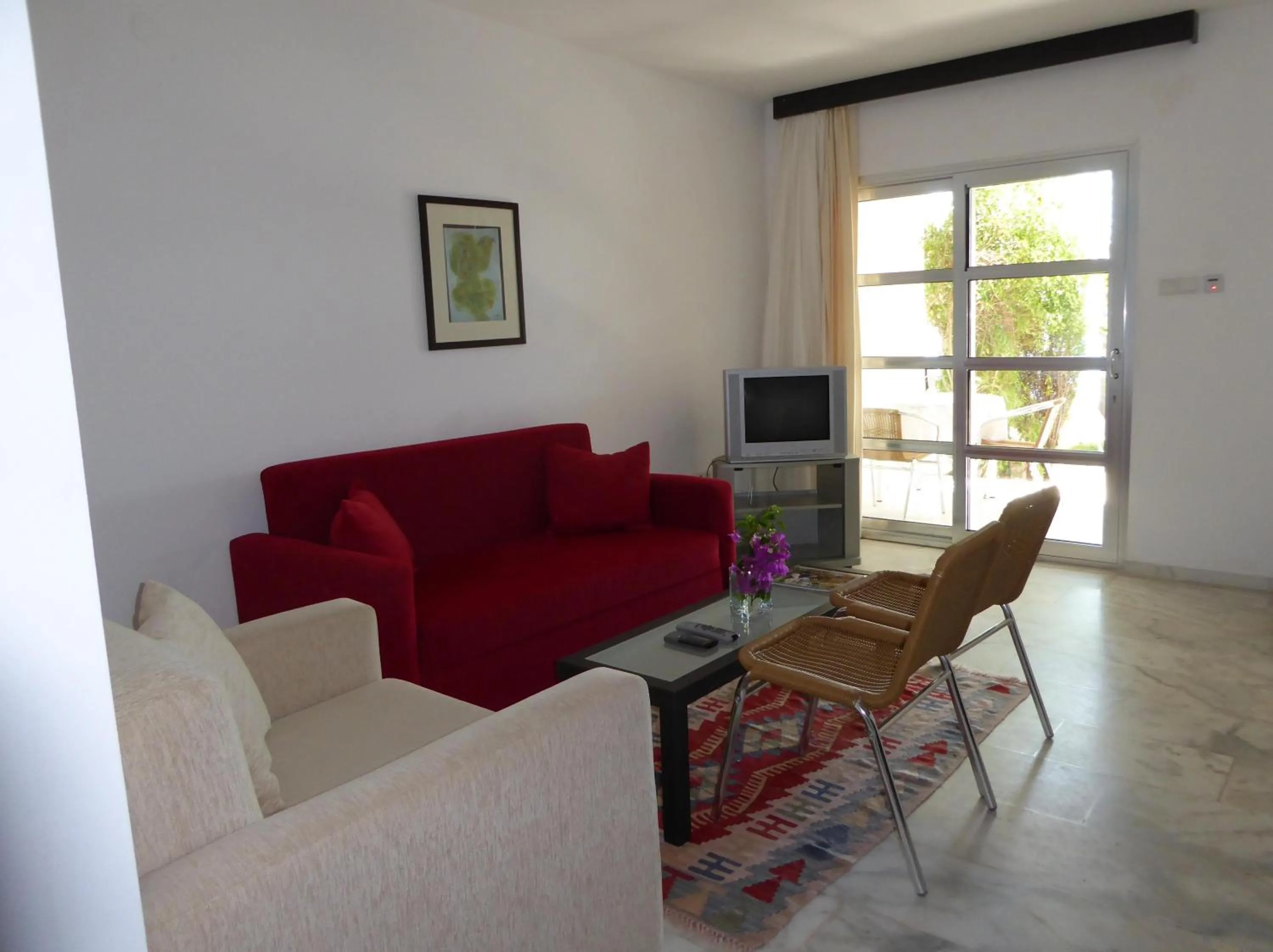 TV and multimedia in Loryma Resort Hotel