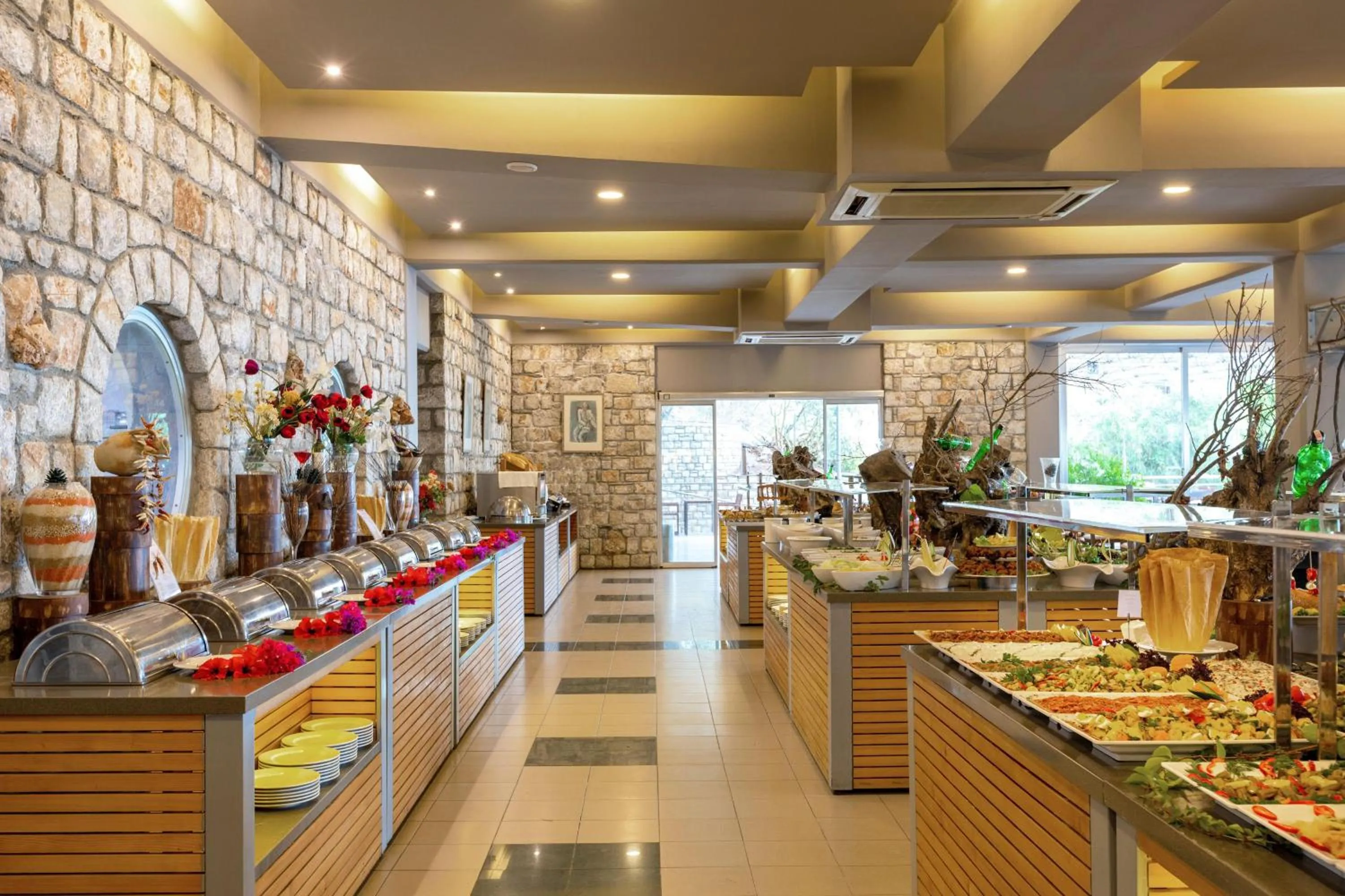 Restaurant/places to eat in Loryma Resort Hotel