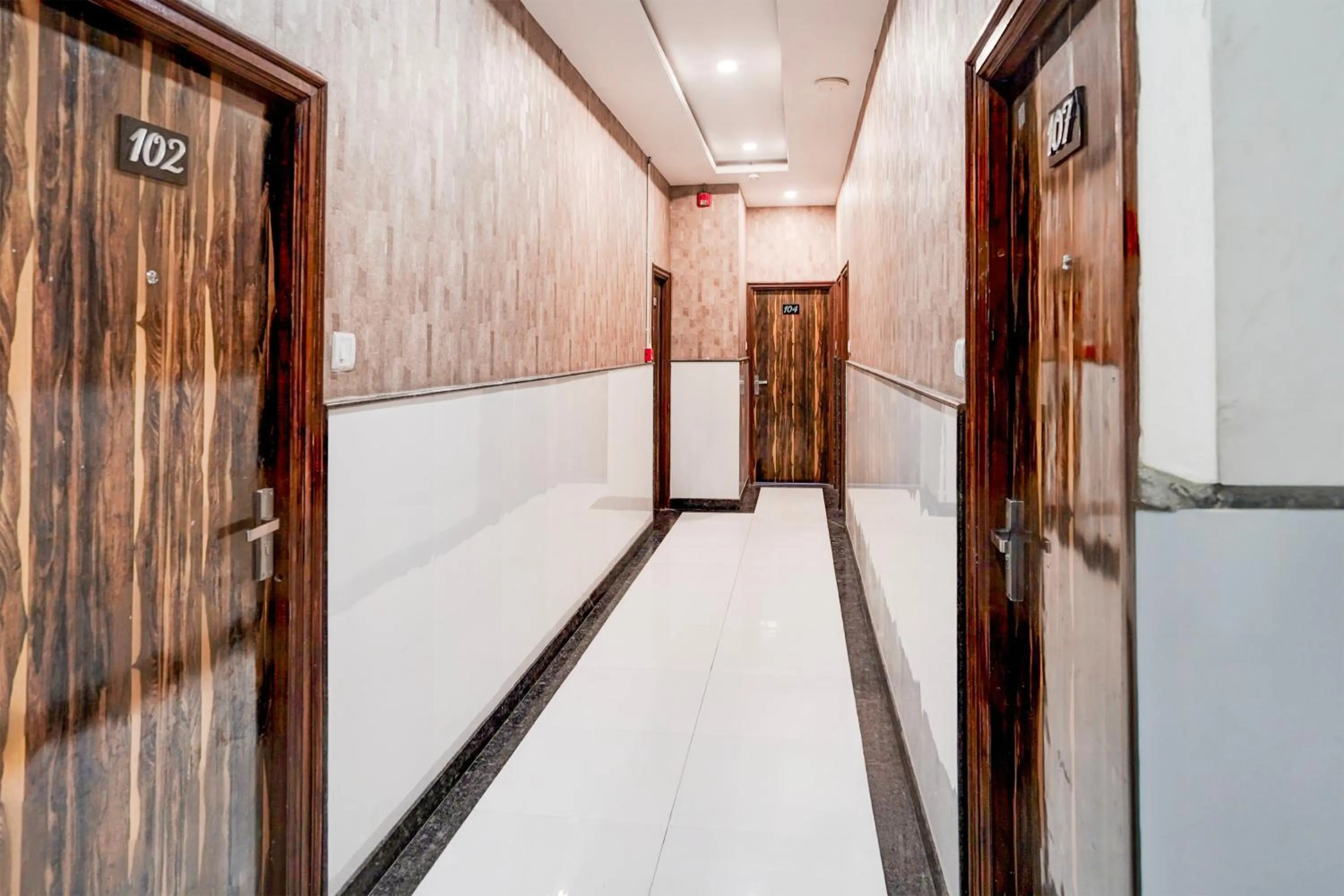 Super Hotel O Itwari Railway Station Formerly Hotel Prime