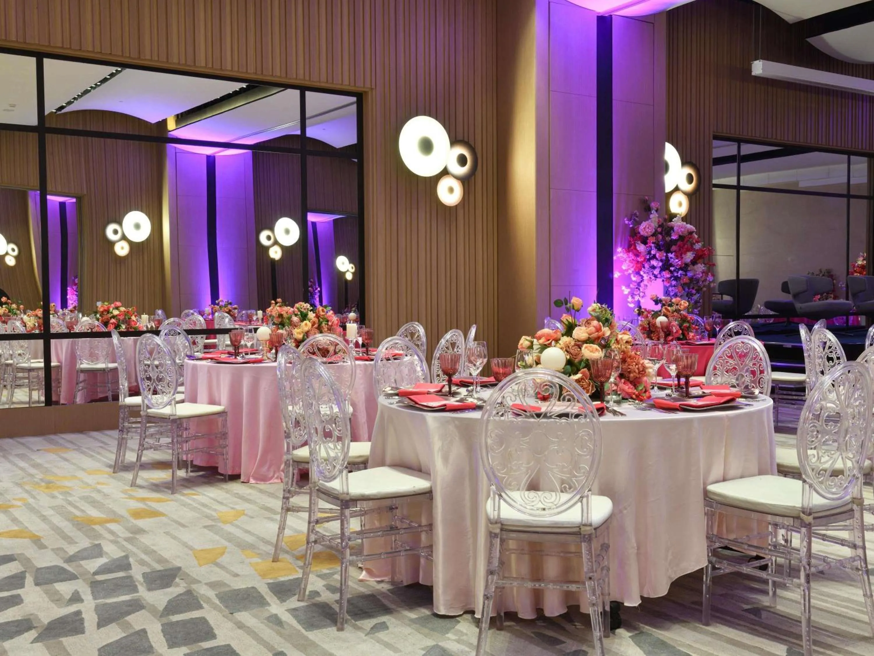 Meeting/conference room in Novotel Abidjan Marcory