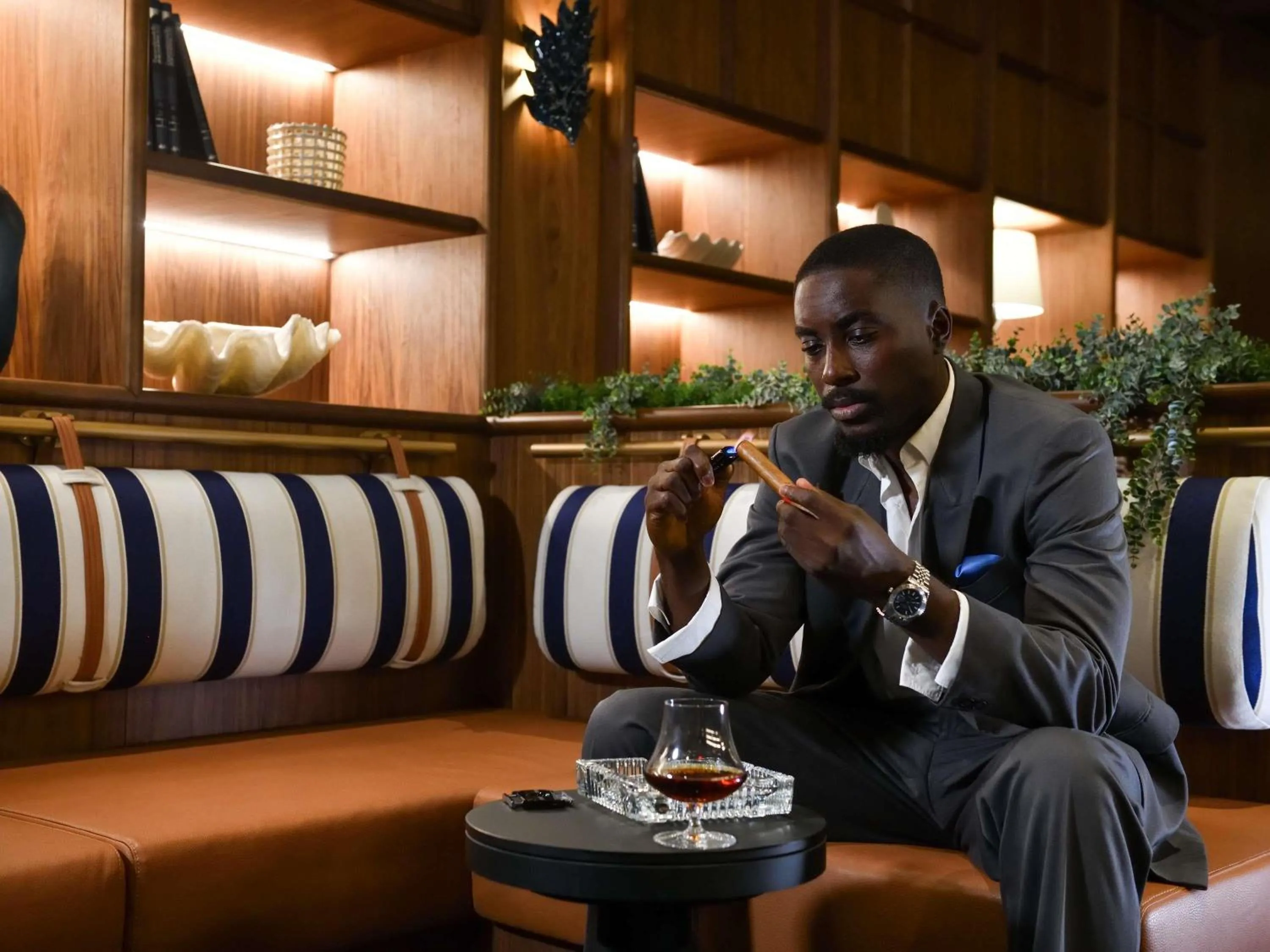 Lounge or bar in Novotel Abidjan Marcory