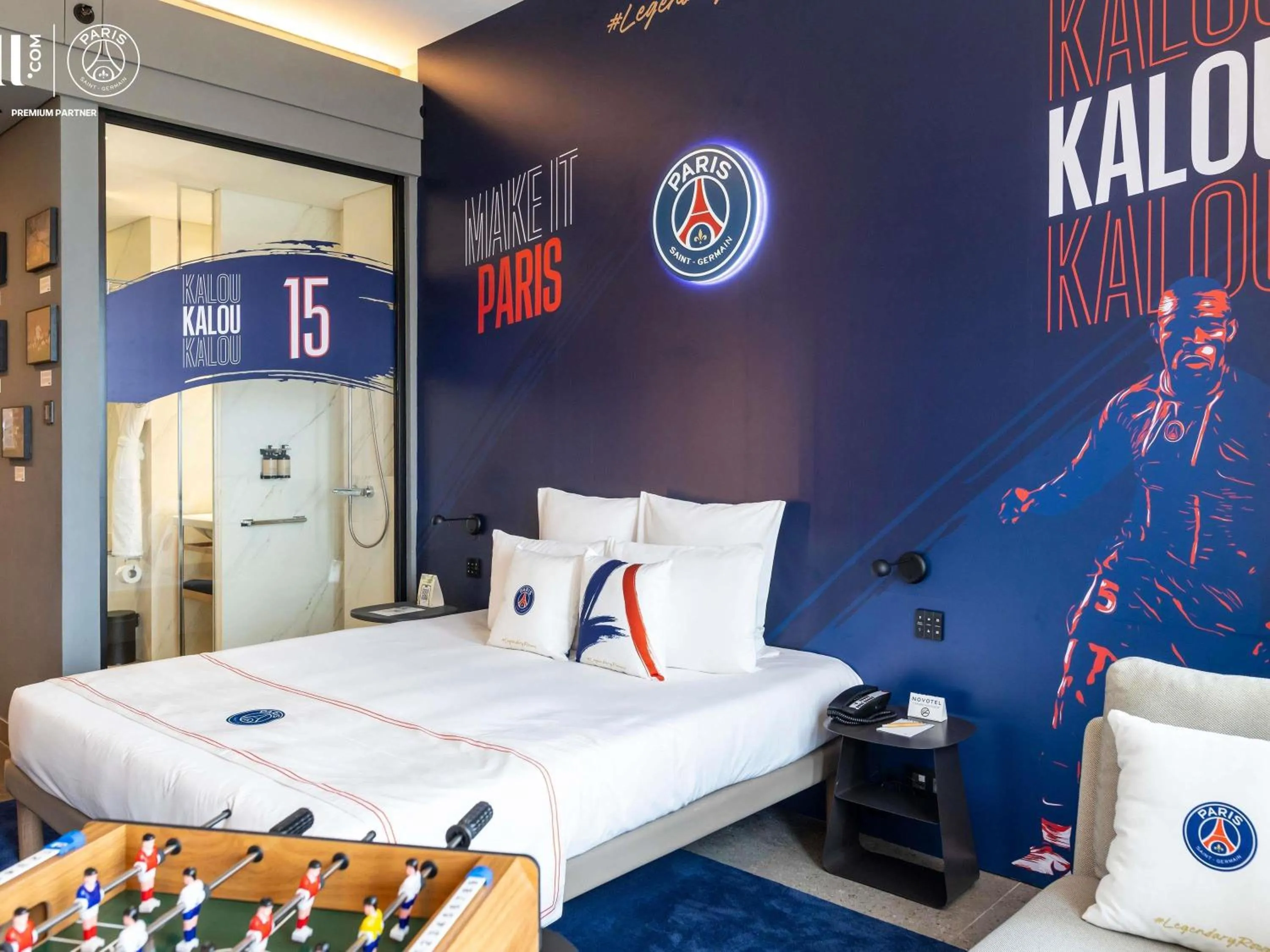 Bedroom, Bed in Novotel Abidjan Marcory