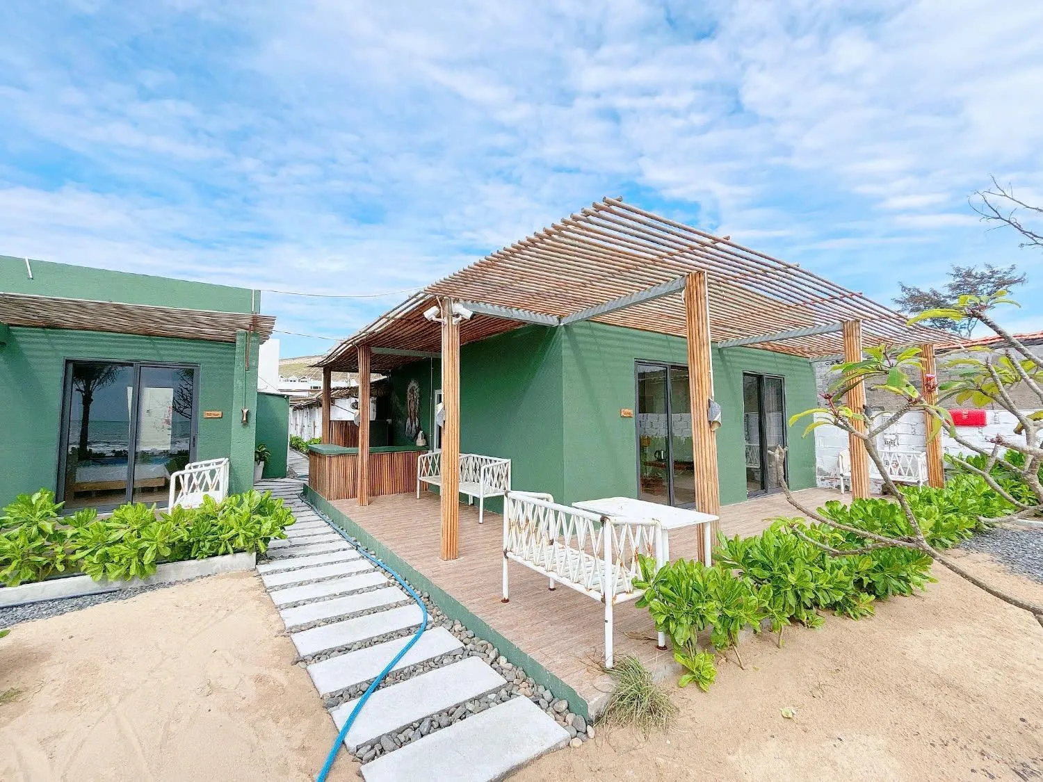 Emerald Beach Homestay