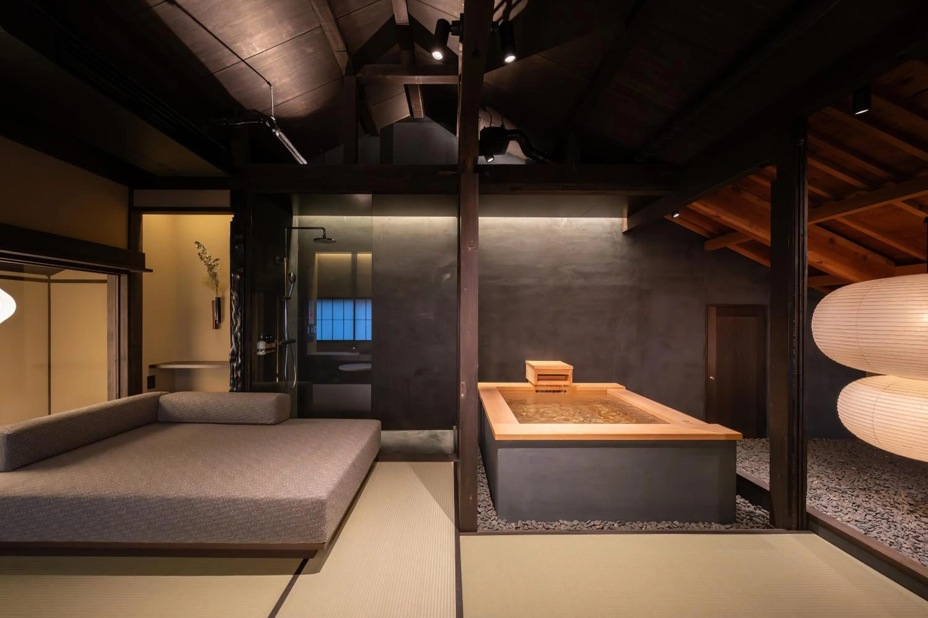 Bathroom, Bed in Nazuna Kyoto Higashi Honganji