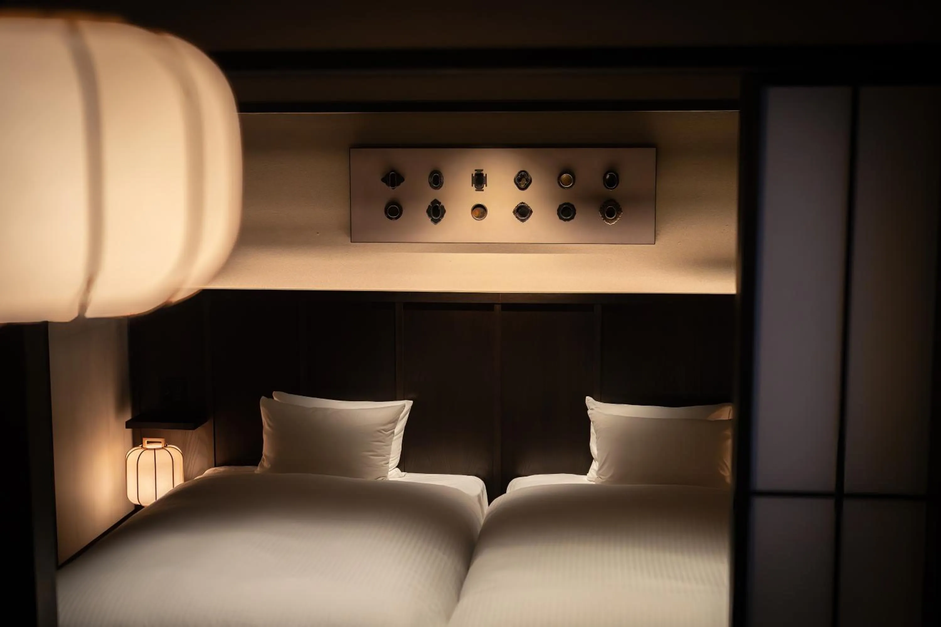 Bed in Nazuna Kyoto Higashi Honganji