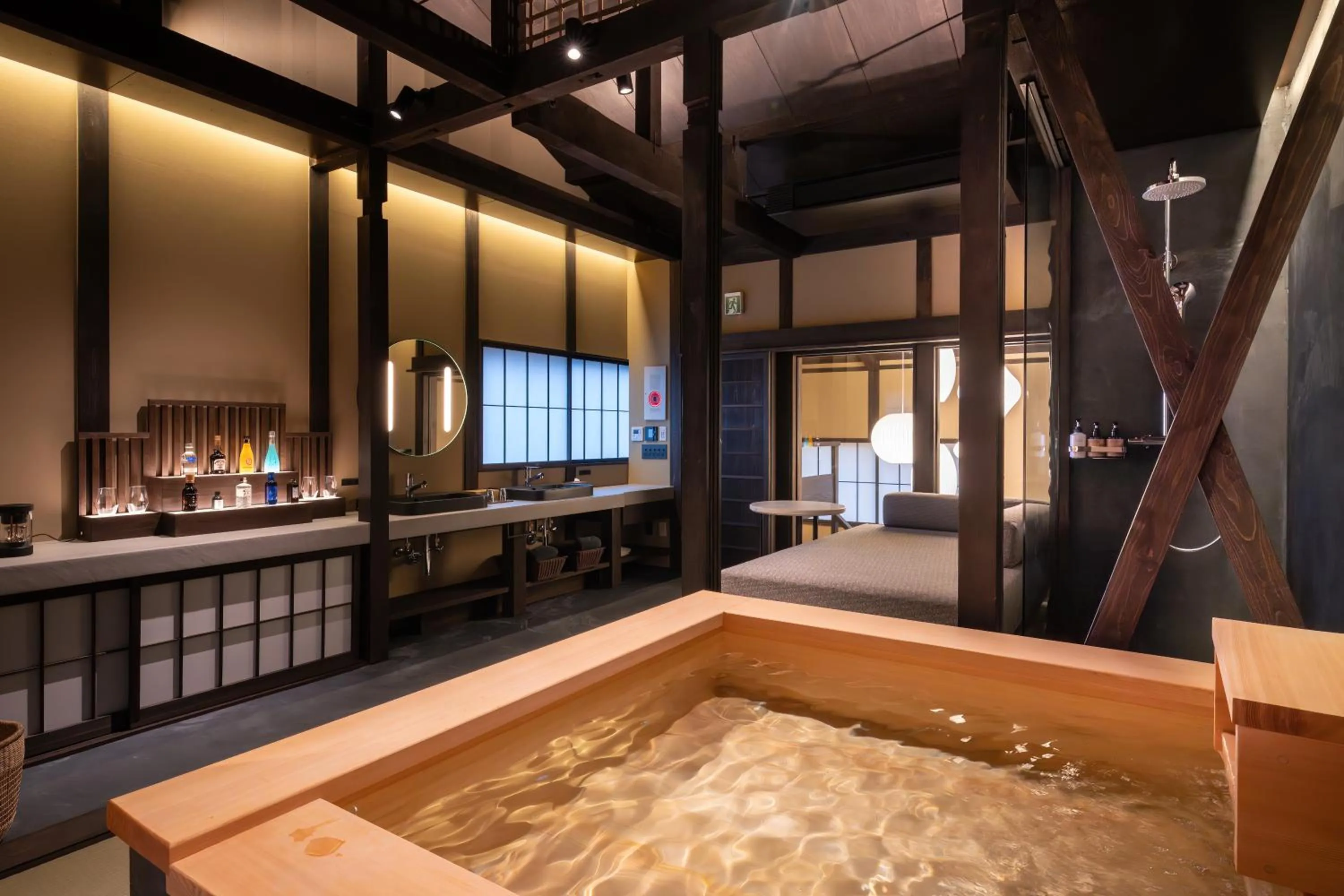 Open Air Bath, Bed in Nazuna Kyoto Higashi Honganji