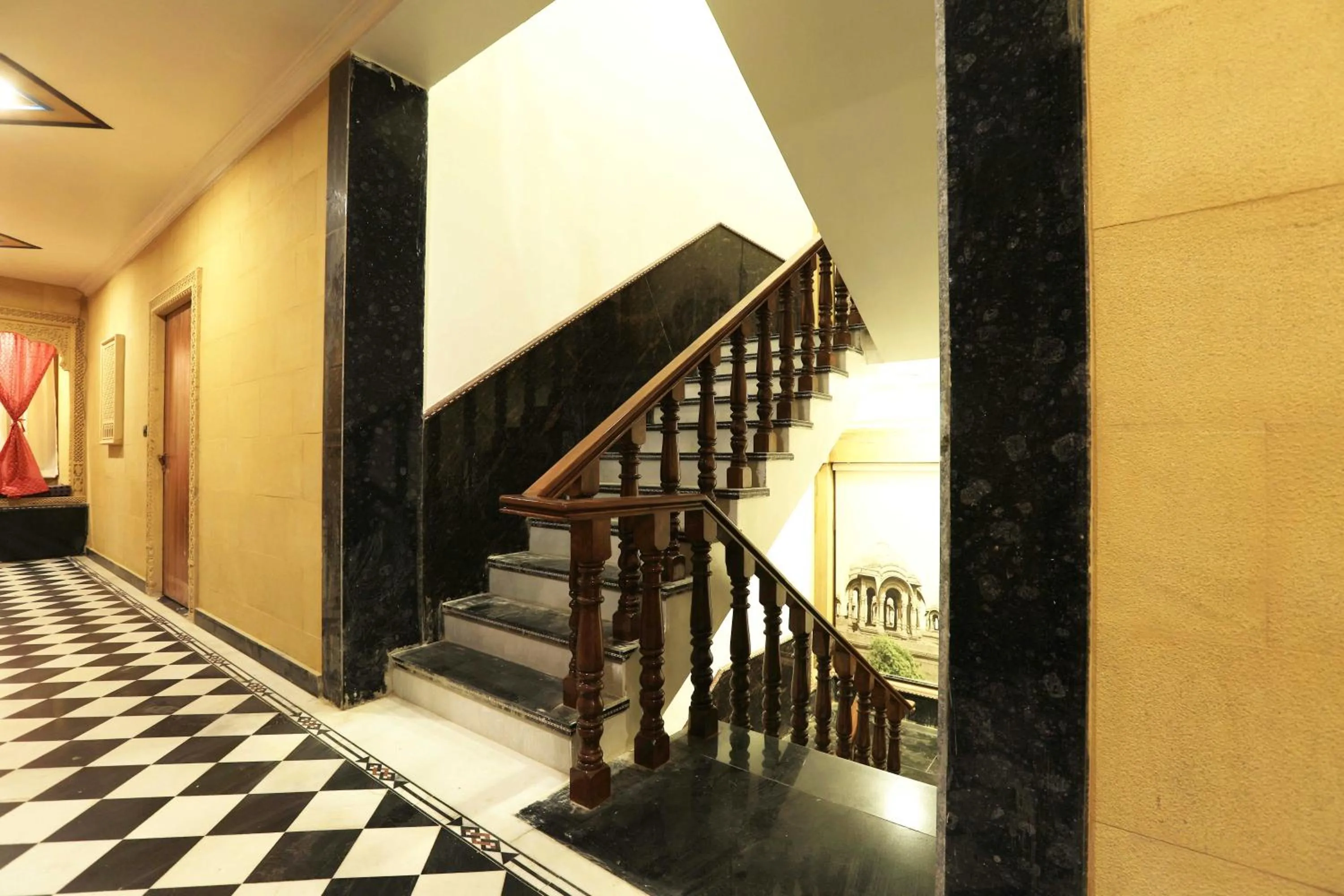 Facade/entrance in Hotel Golden Signature