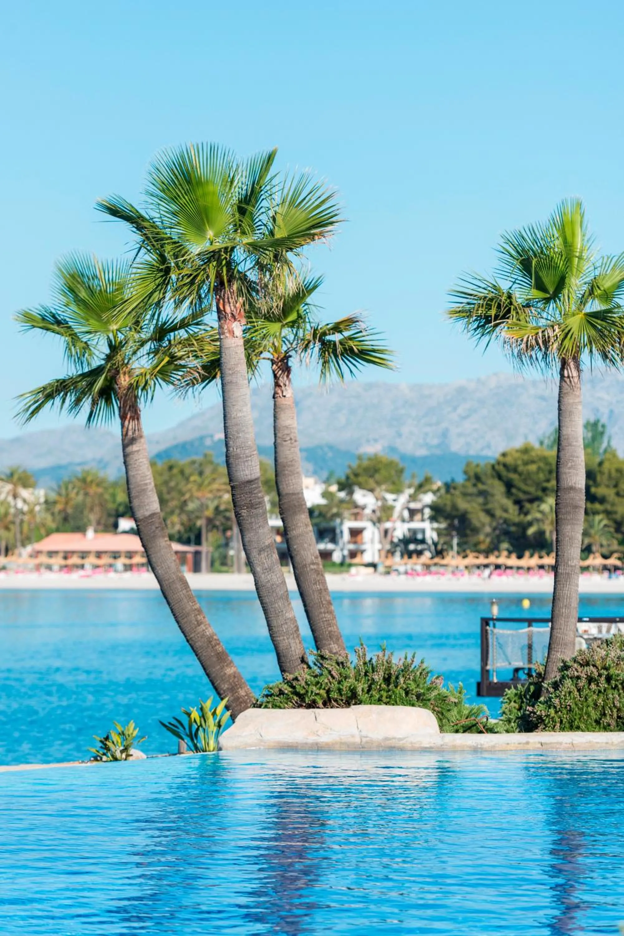 Sea view in Botel Alcudiamar - Alojamiento para Navegantes