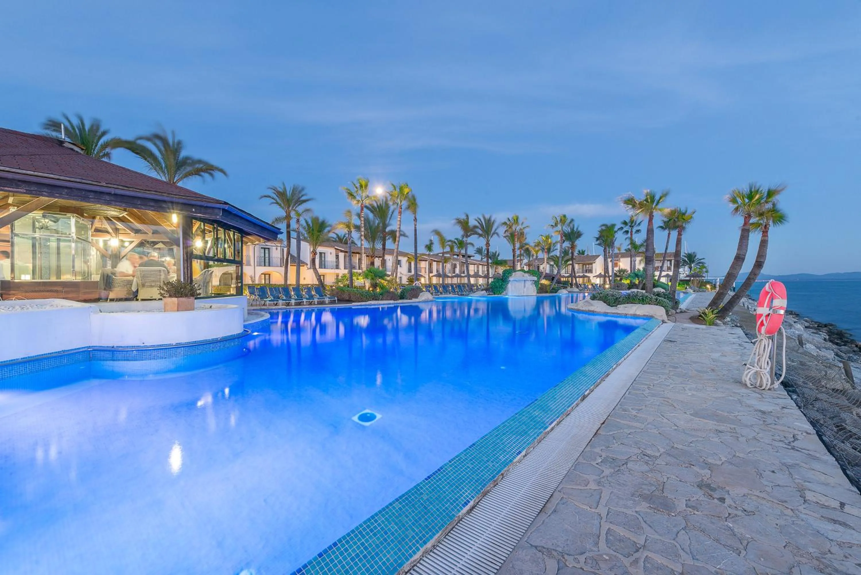 On site in Botel Alcudiamar - Alojamiento para Navegantes