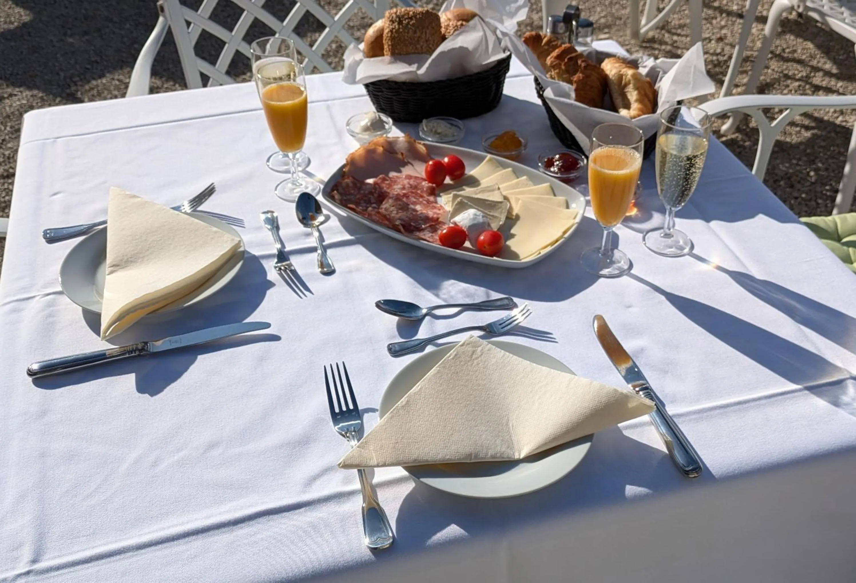 Breakfast in Schloss Hotel Colmdorf