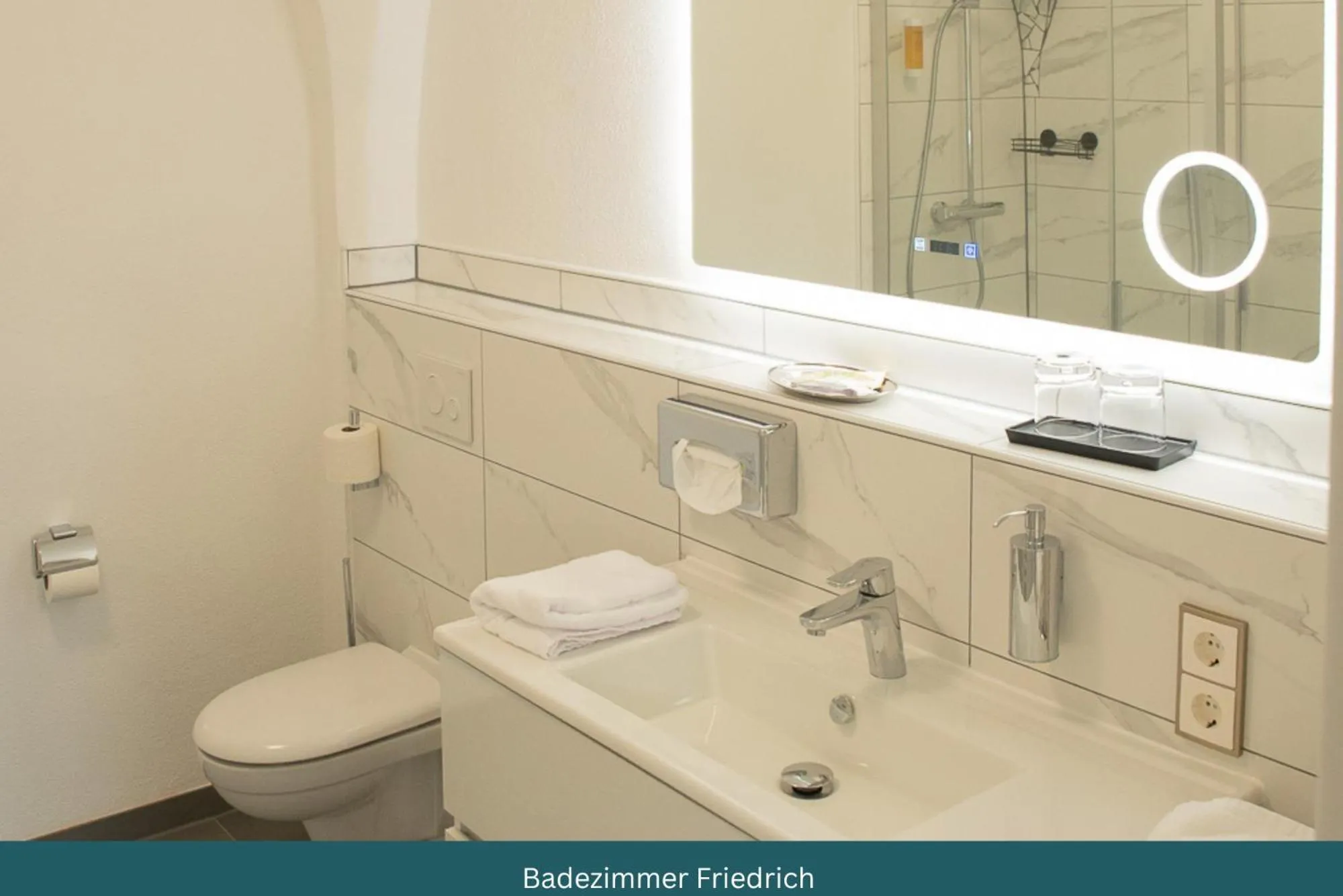 Toilet in Schloss Hotel Colmdorf