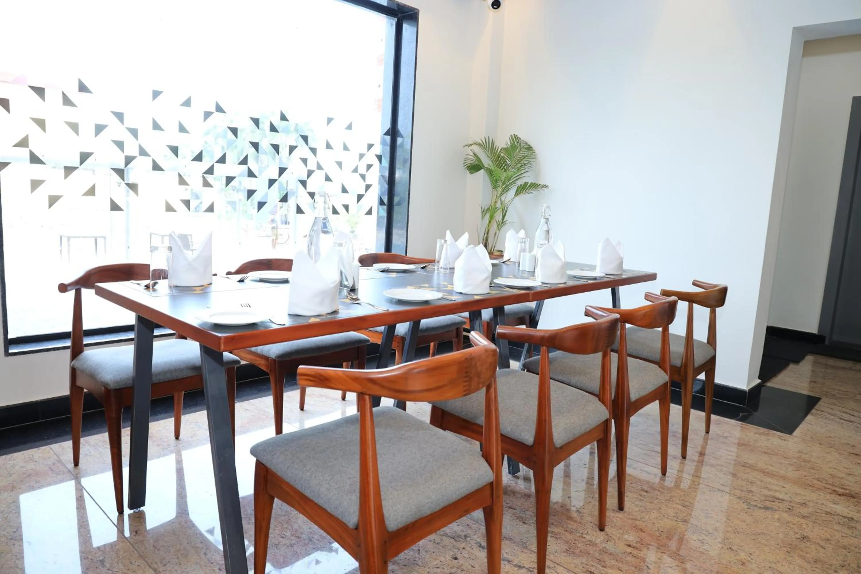 Dining area in The Citi Residenci Hotel, Banskopa