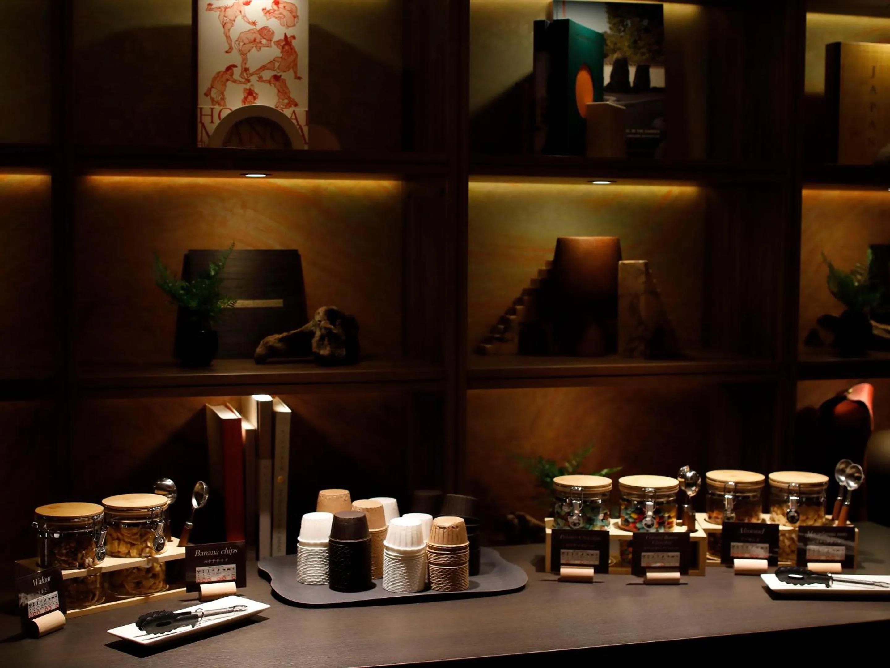 Communal lounge/ TV room in Executive Suite SUIREI