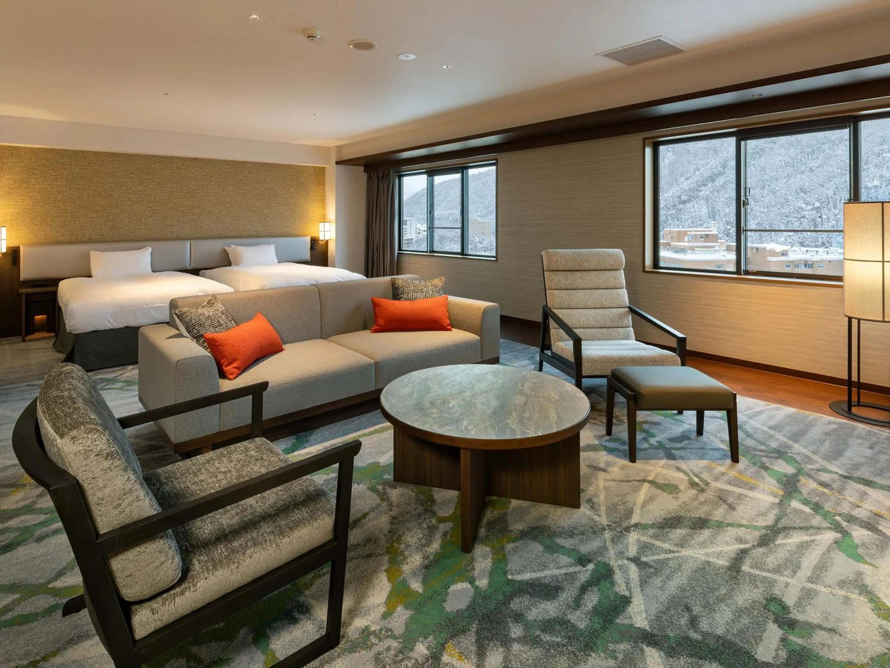 Photo of the whole room, Bed in Executive Suite SUIREI