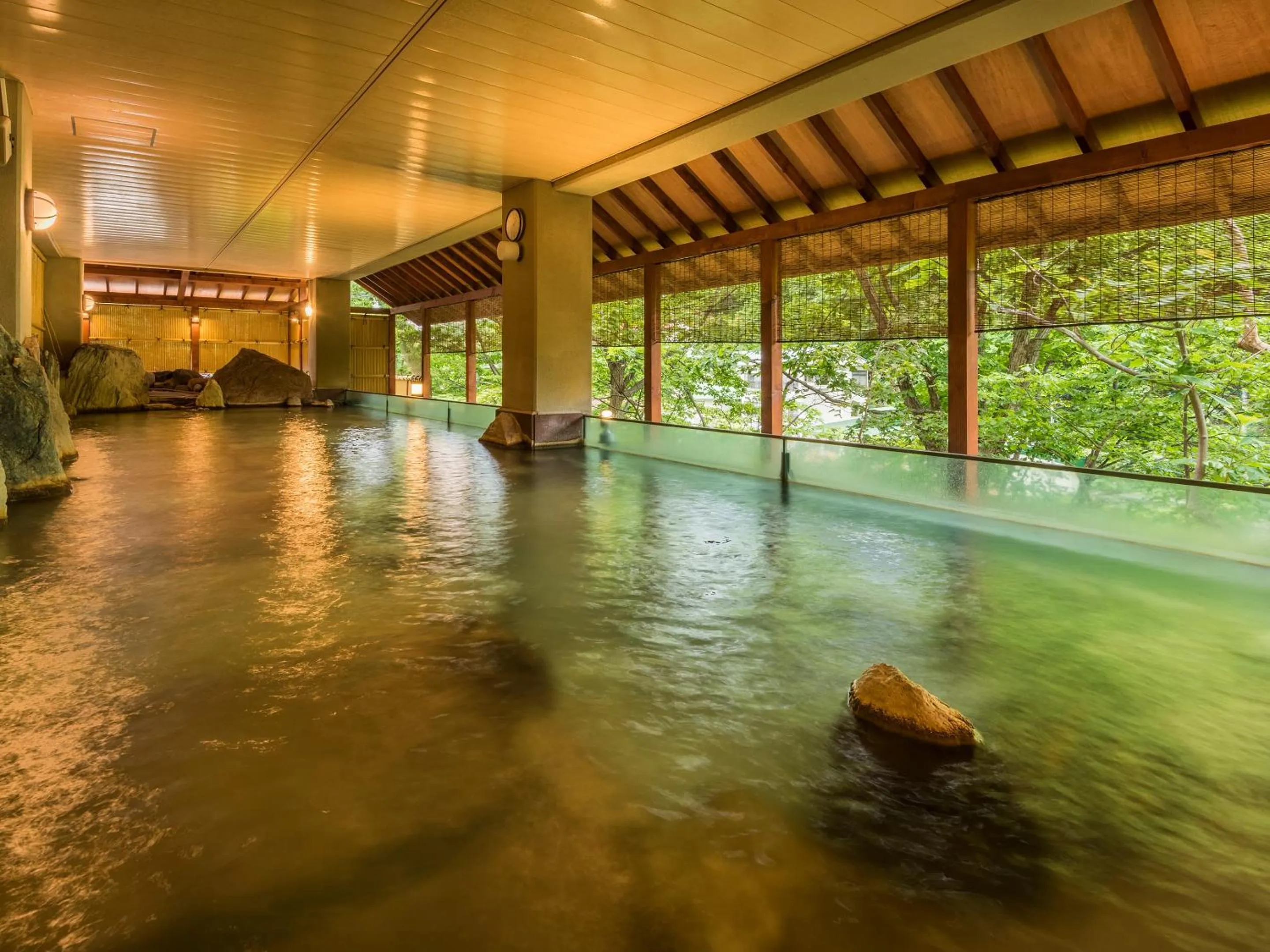 Hot Spring Bath in Executive Suite SUIREI
