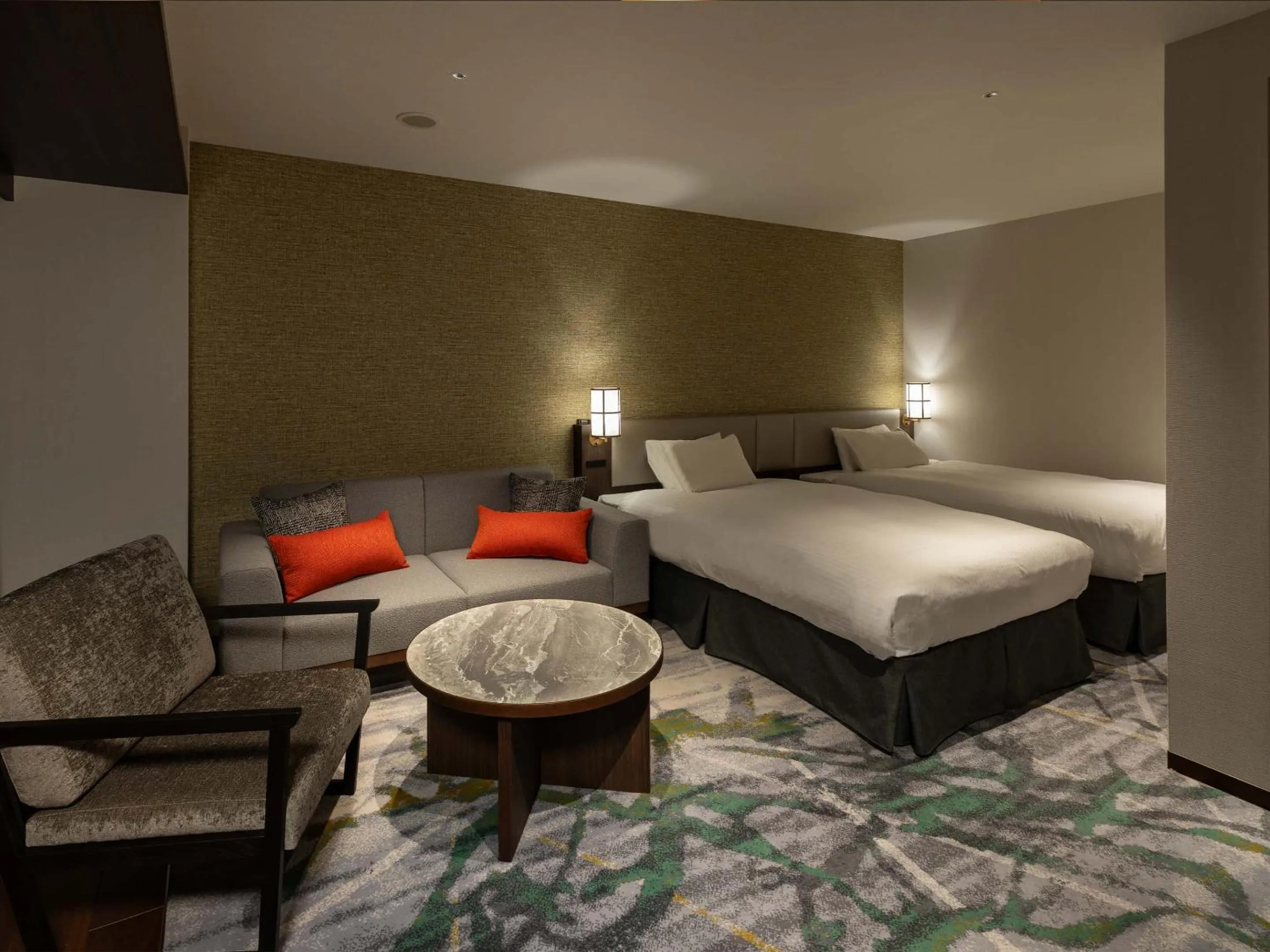 Photo of the whole room, Bed in Executive Suite SUIREI