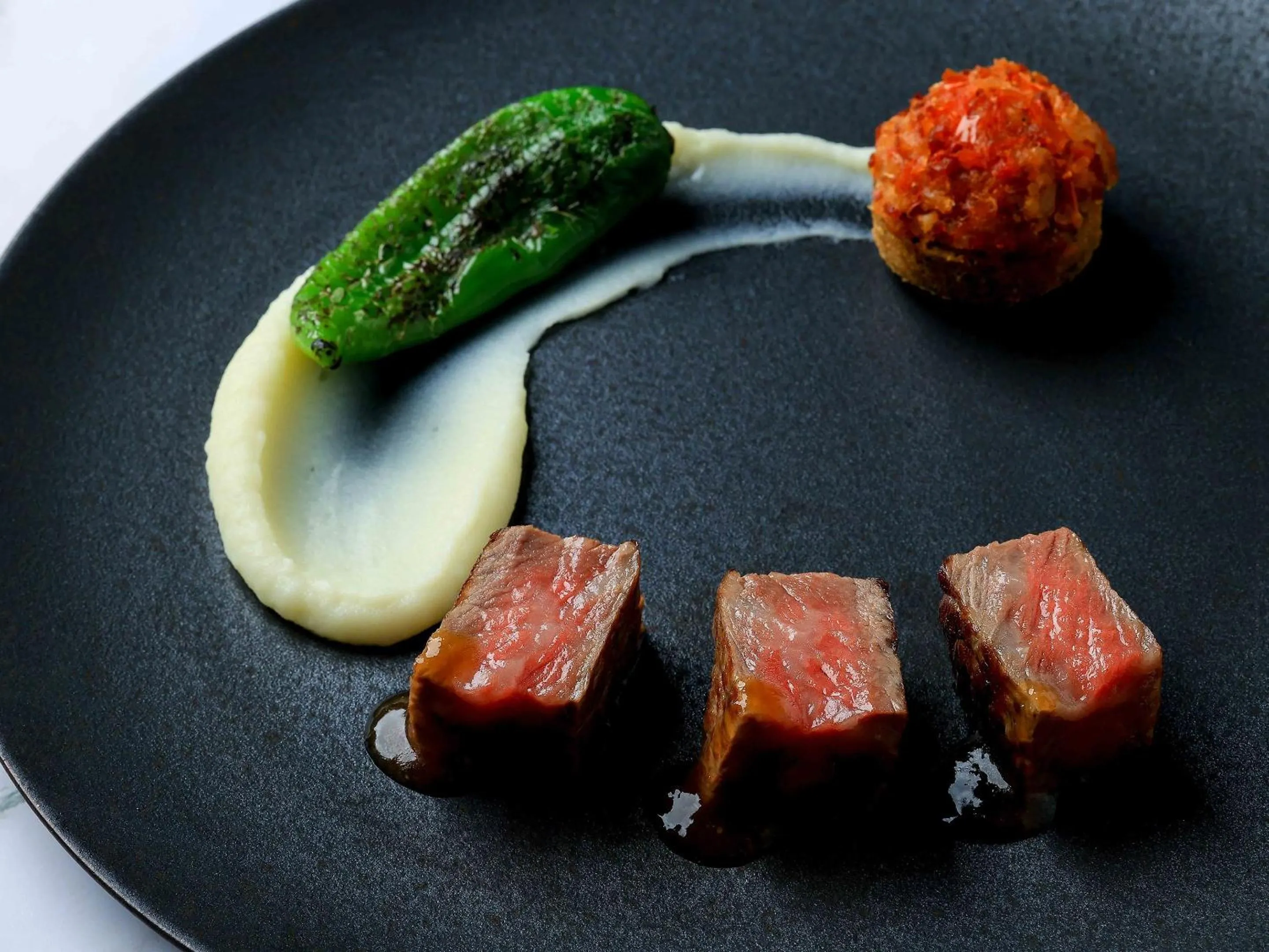 Food in Executive Suite SUIREI