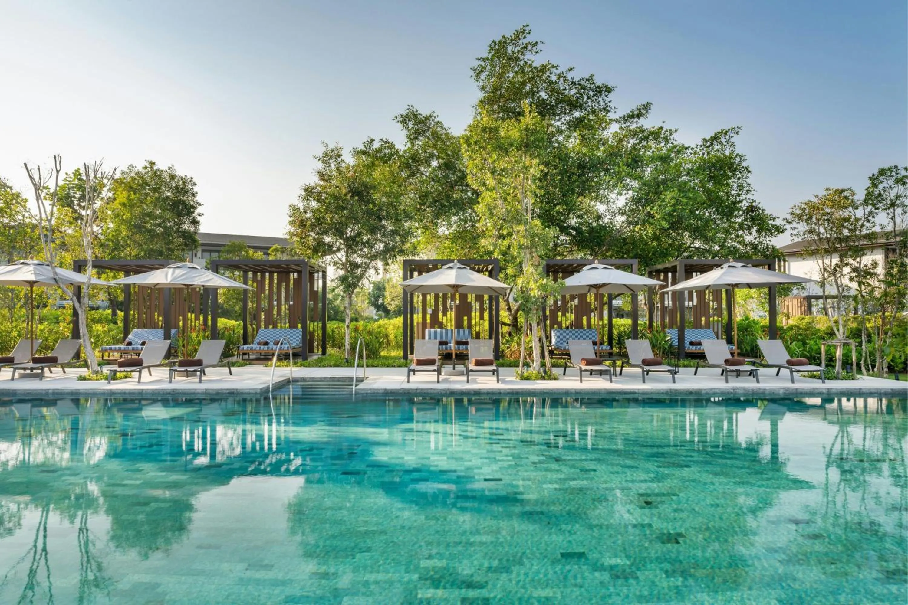 Swimming pool in Khao Lak Marriott Beach Resort & Spa