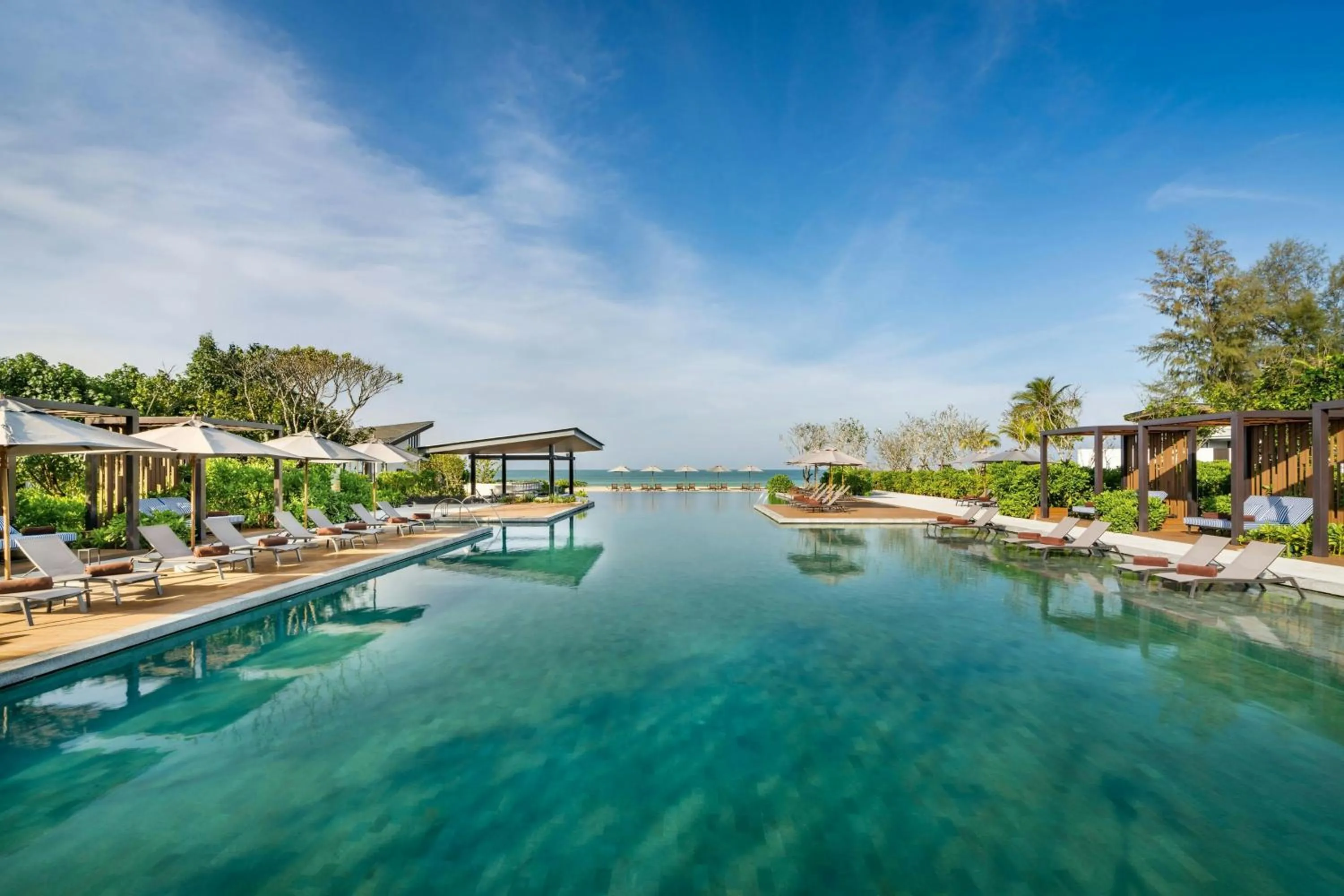 Swimming pool in Khao Lak Marriott Beach Resort & Spa