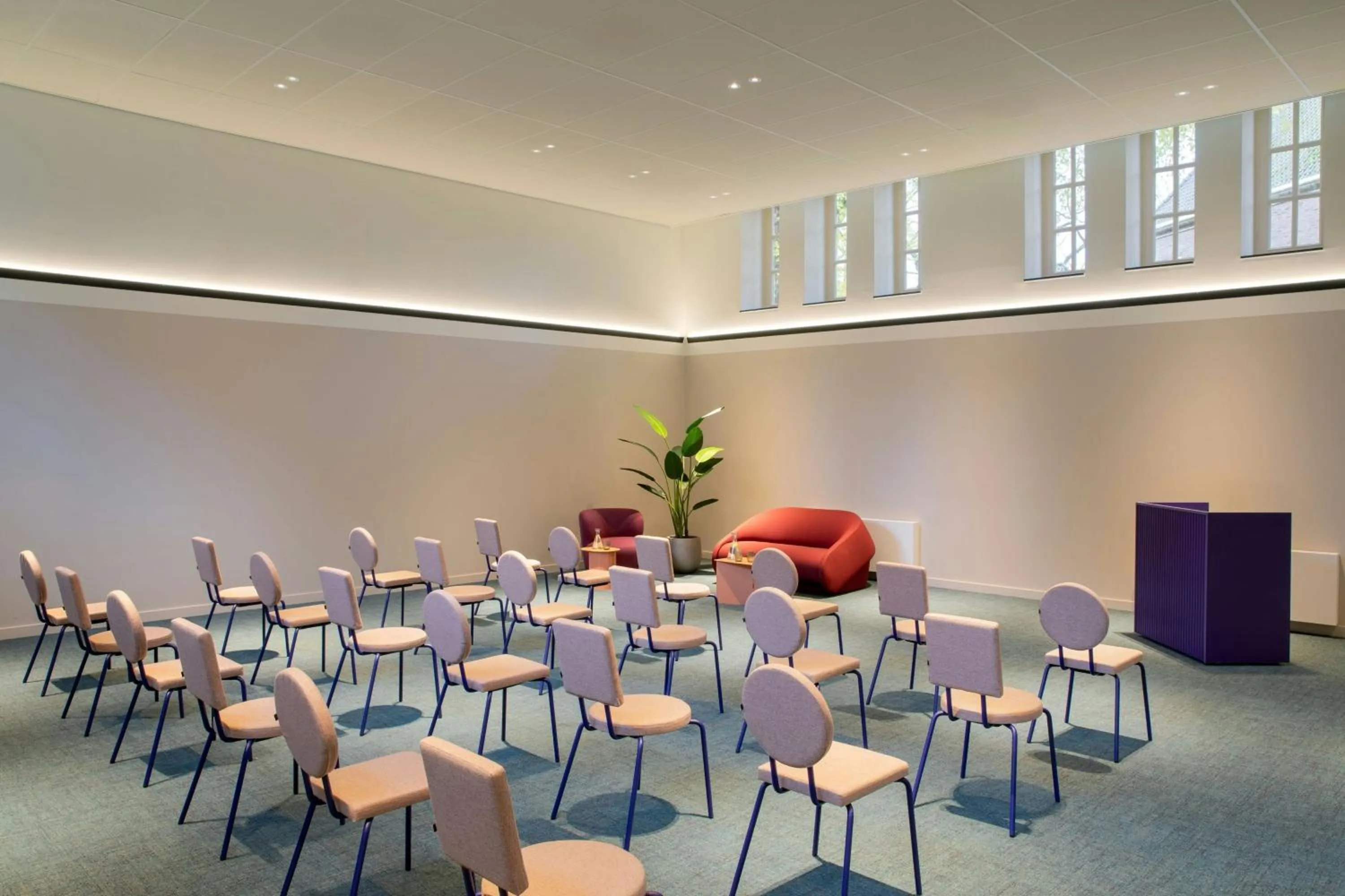 Entertainment in The Rebyl, Nijmegen, a Tribute Portfolio Hotel