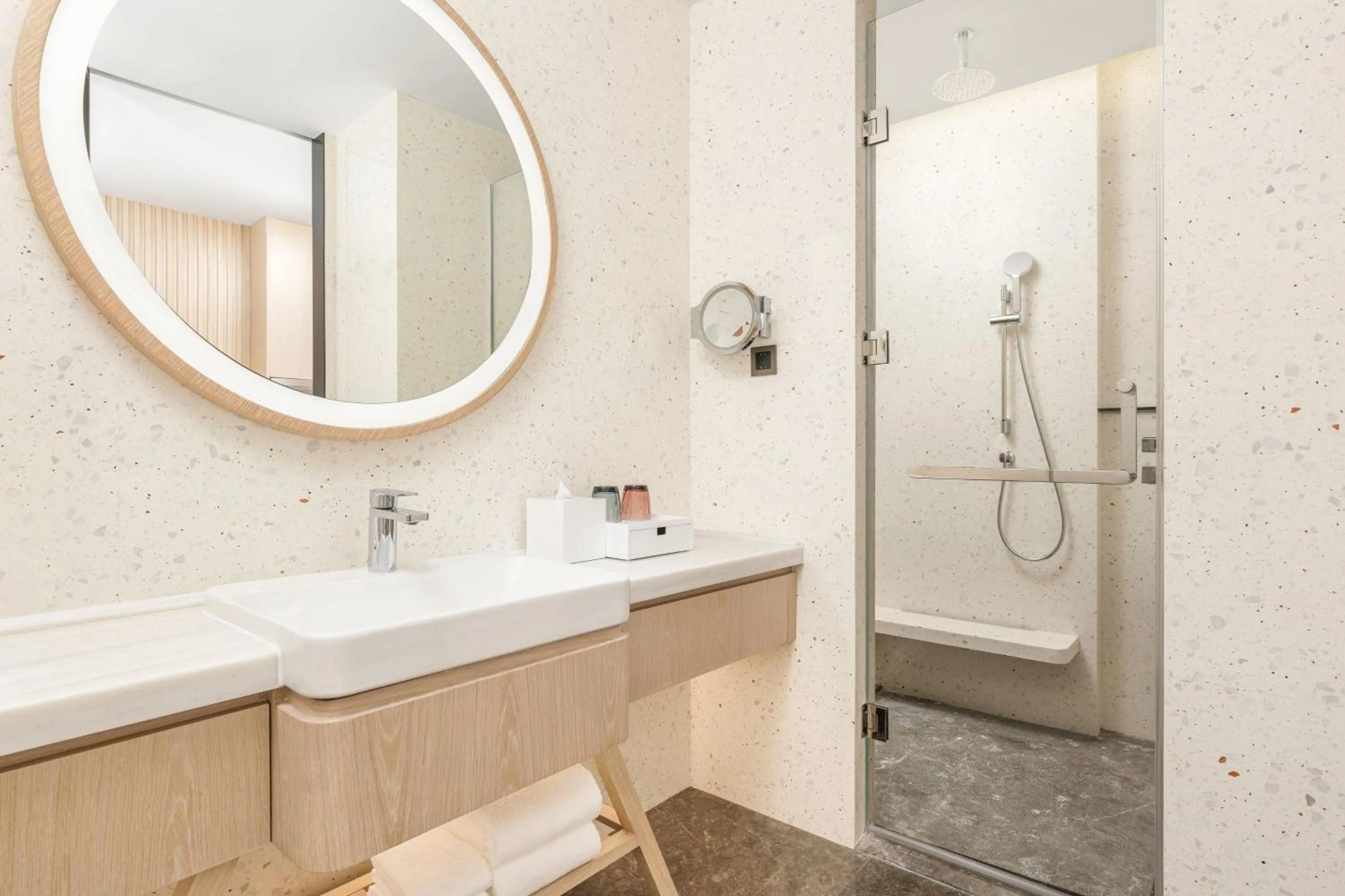 Bathroom in Element Lishui