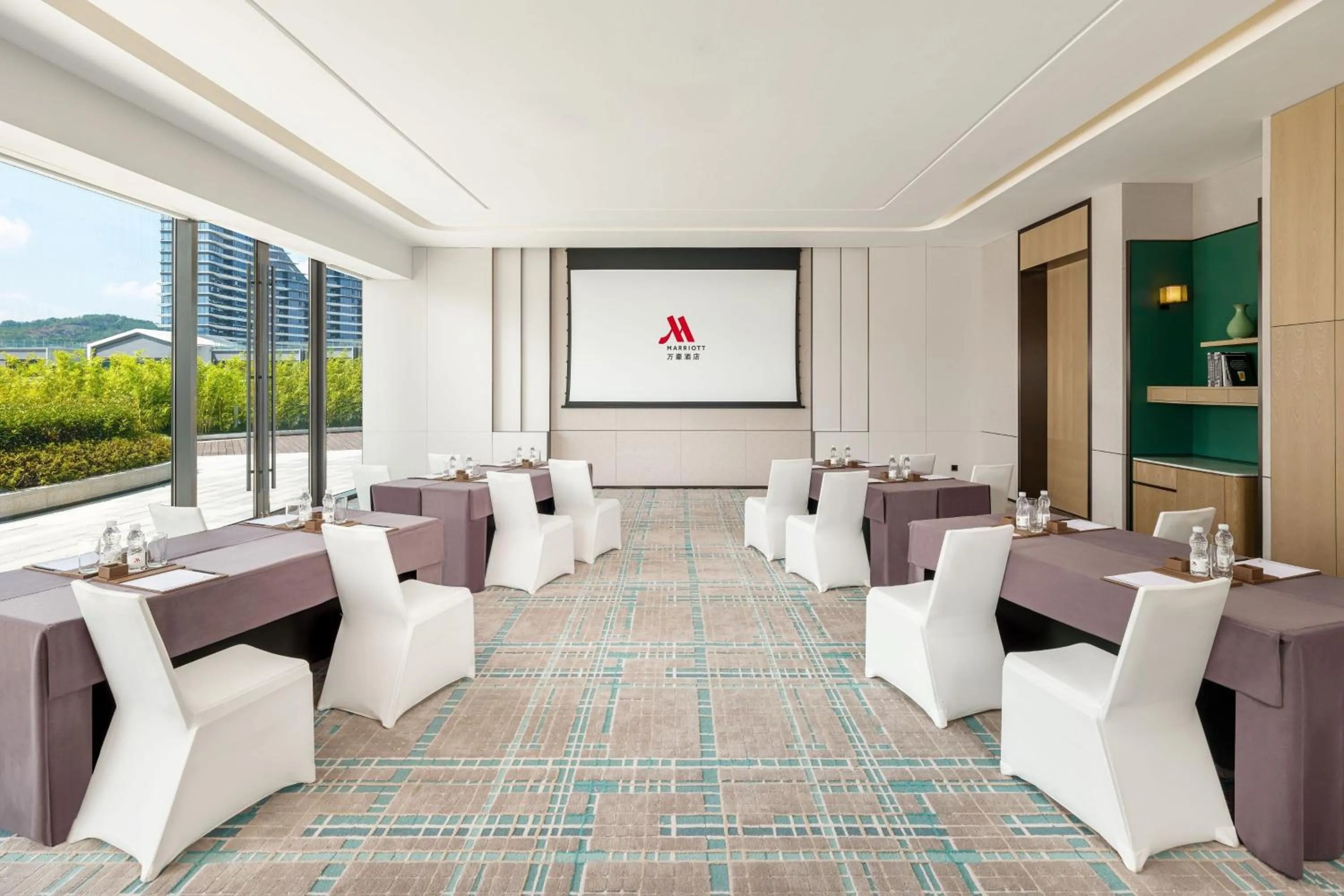Meeting/conference room in Lishui Marriott Hotel