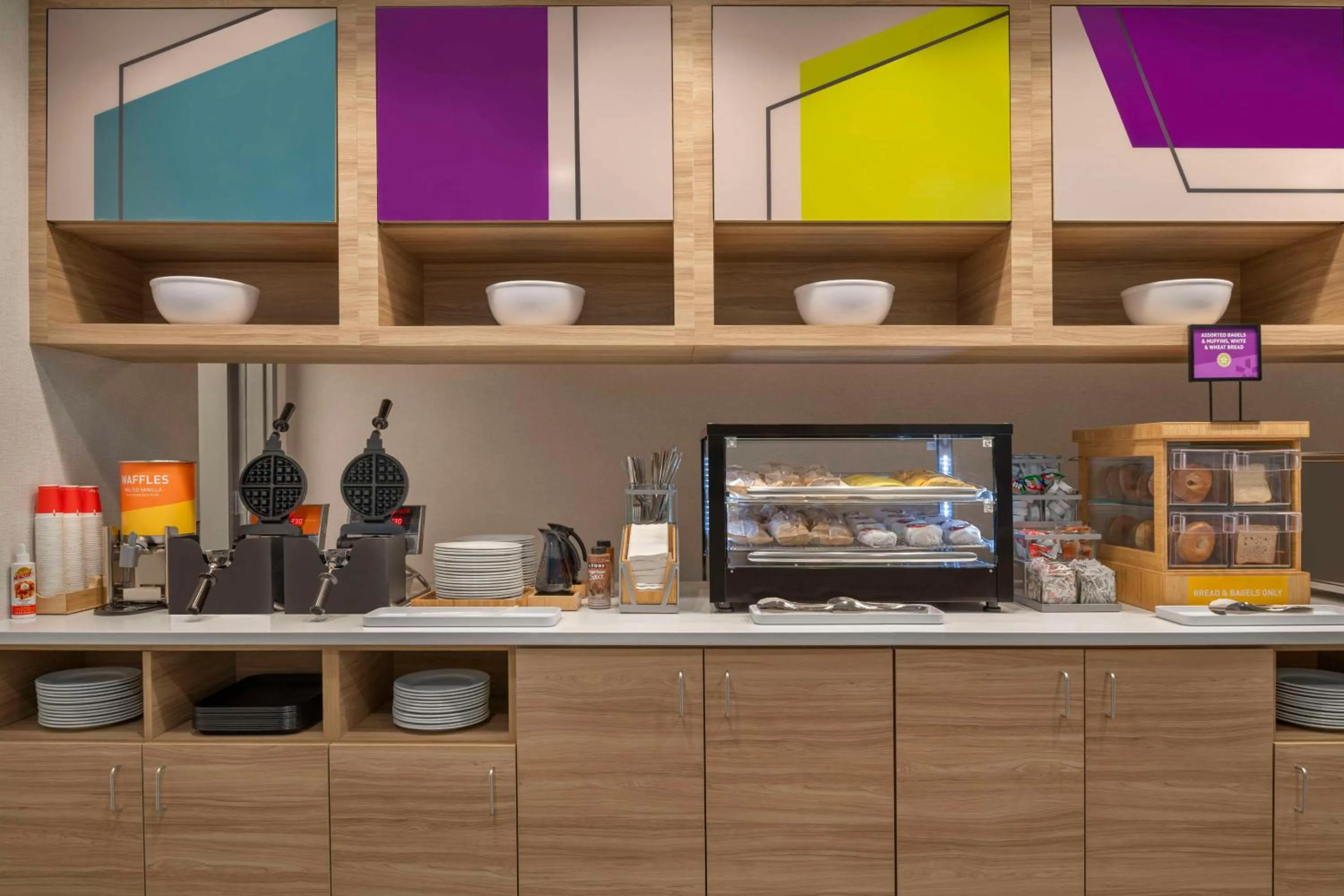 Breakfast in Home2 Suites By Hilton Sanford Orlando North