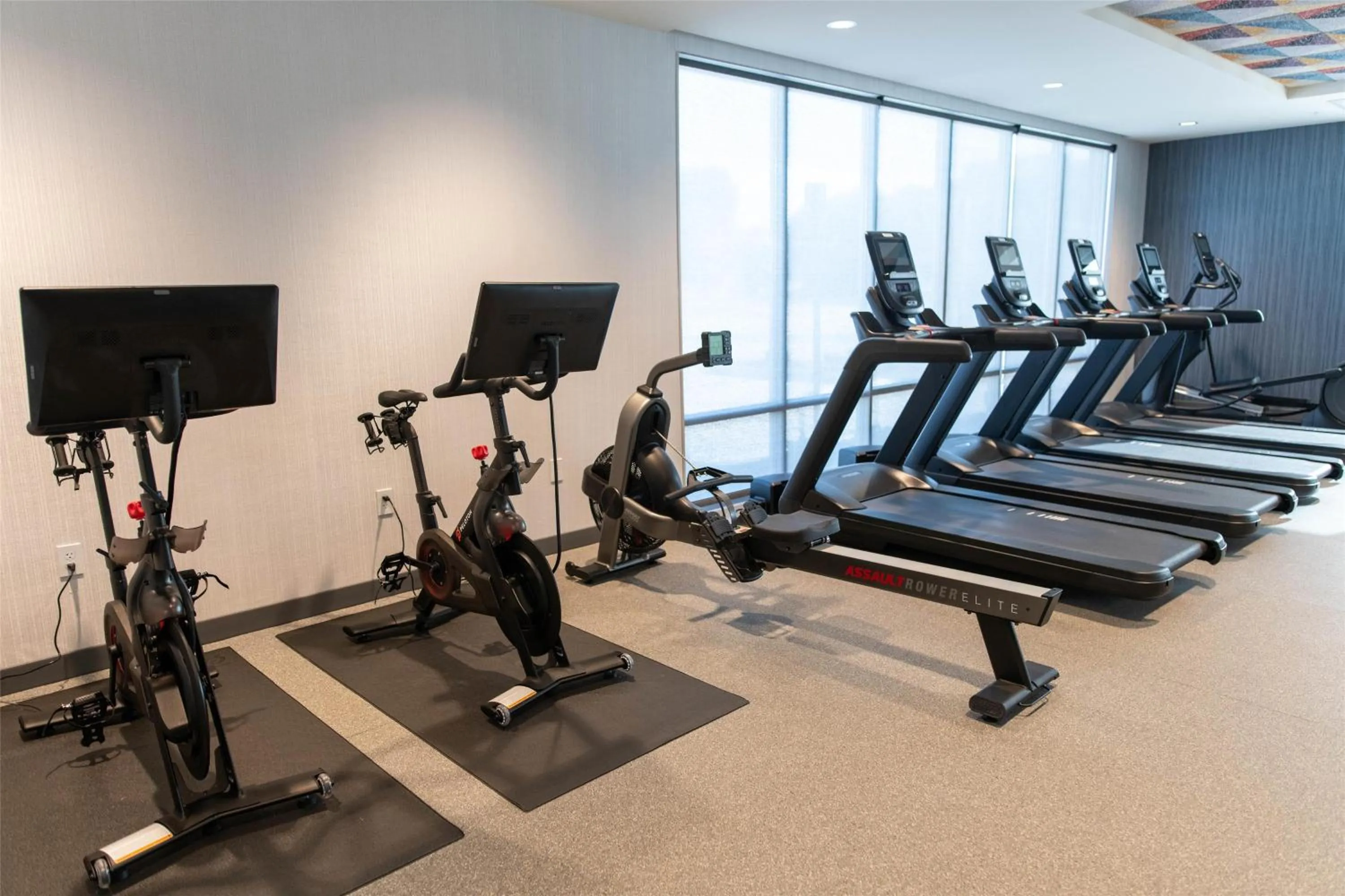 Fitness centre/facilities in Home2 Suites By Hilton Effingham
